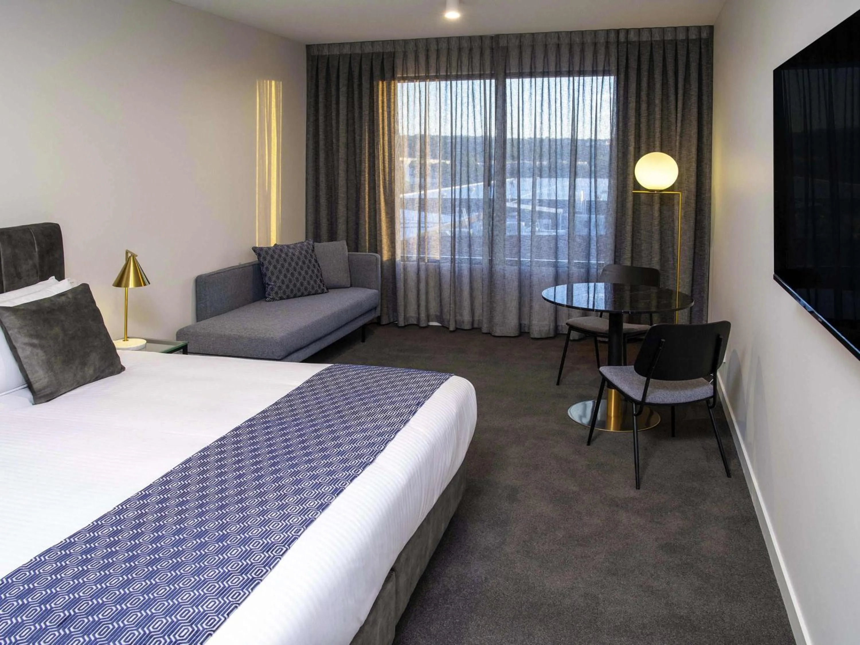 King Room with Balcony in Mantra Tonsley Adelaide