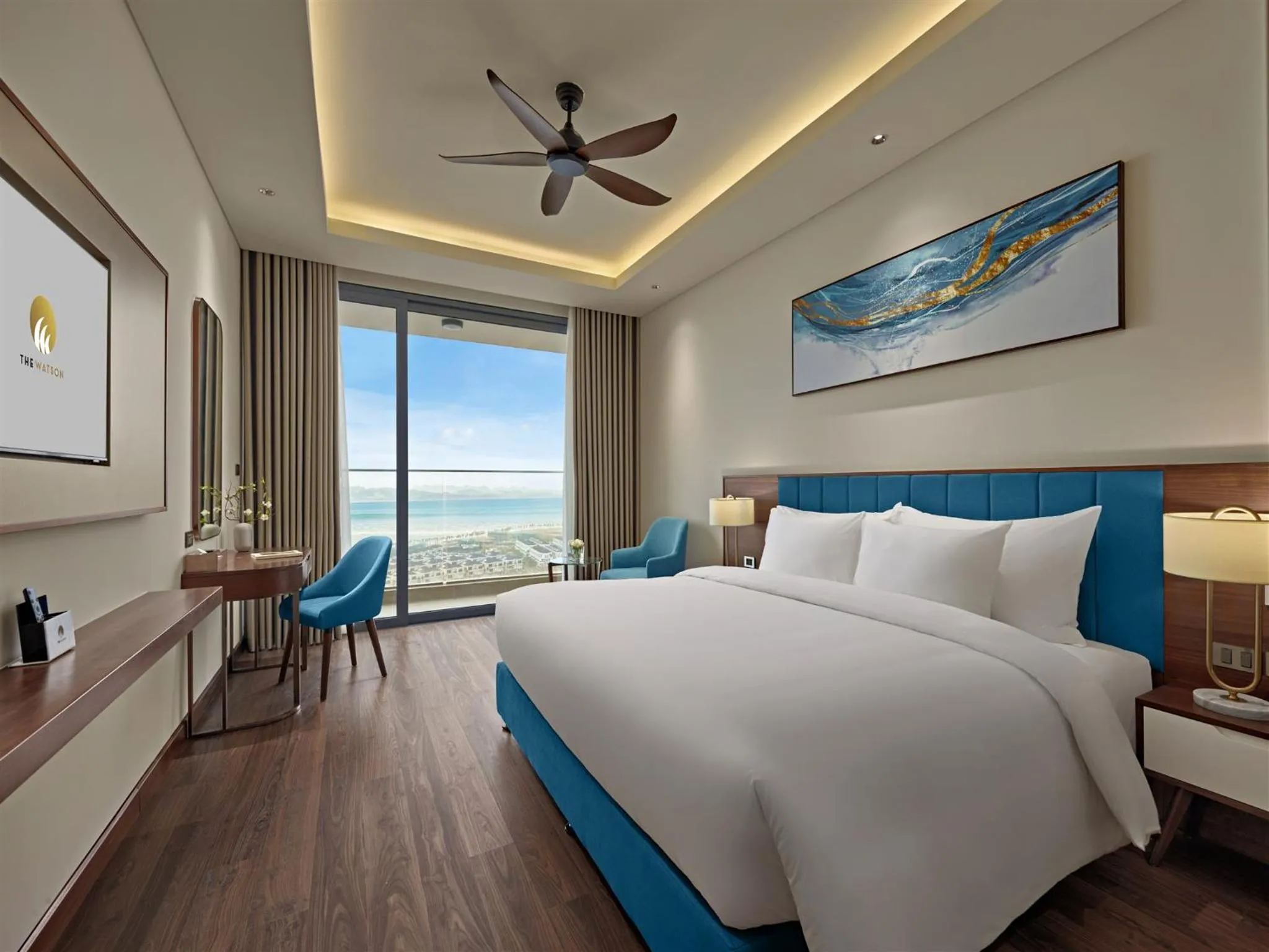 Suite Double Room with Ocean View Balcony in The Watson Premium HaLong Hotel