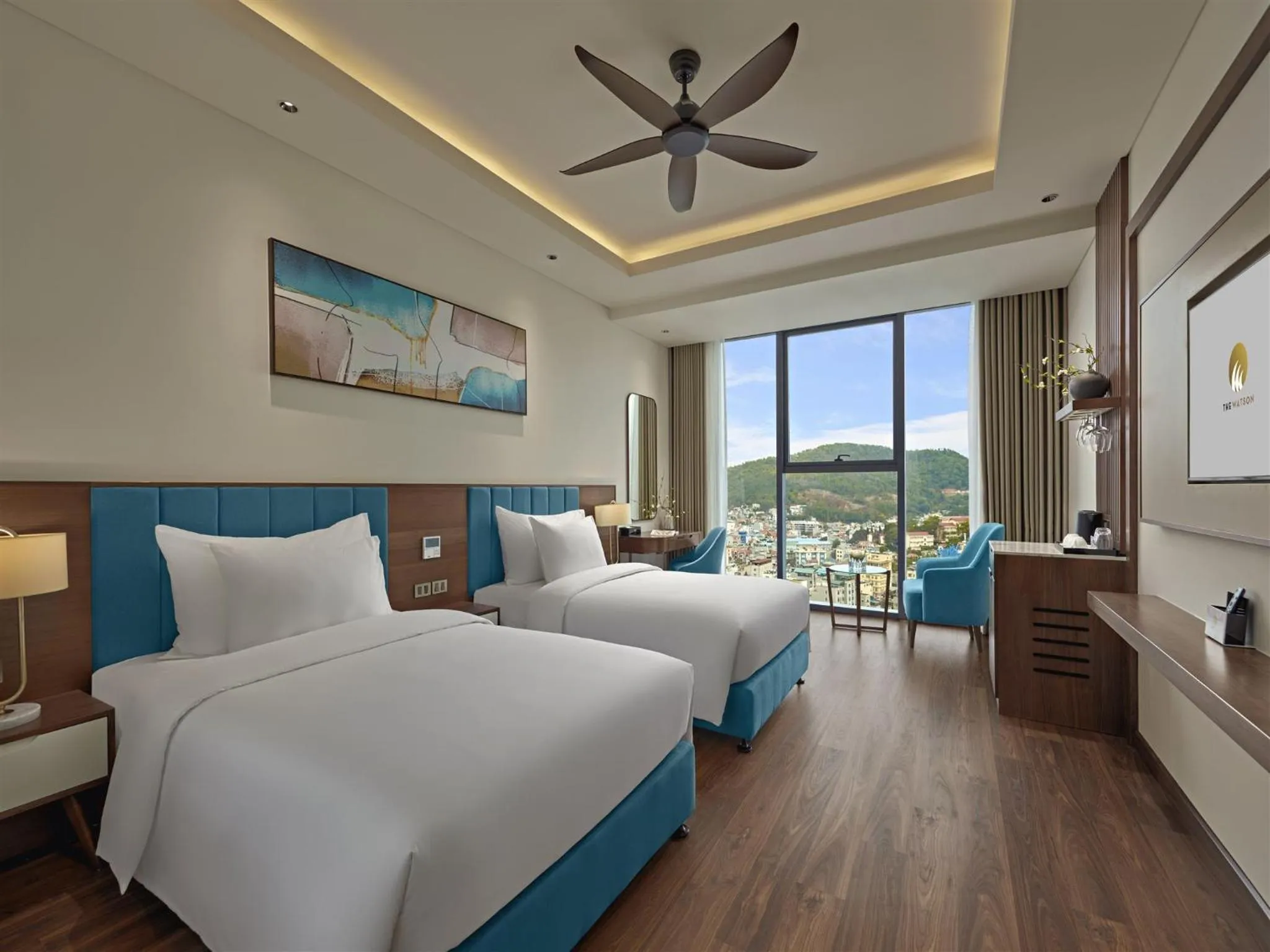 Deluxe Twin Room with City View & Bathtub in The Watson Premium HaLong Hotel