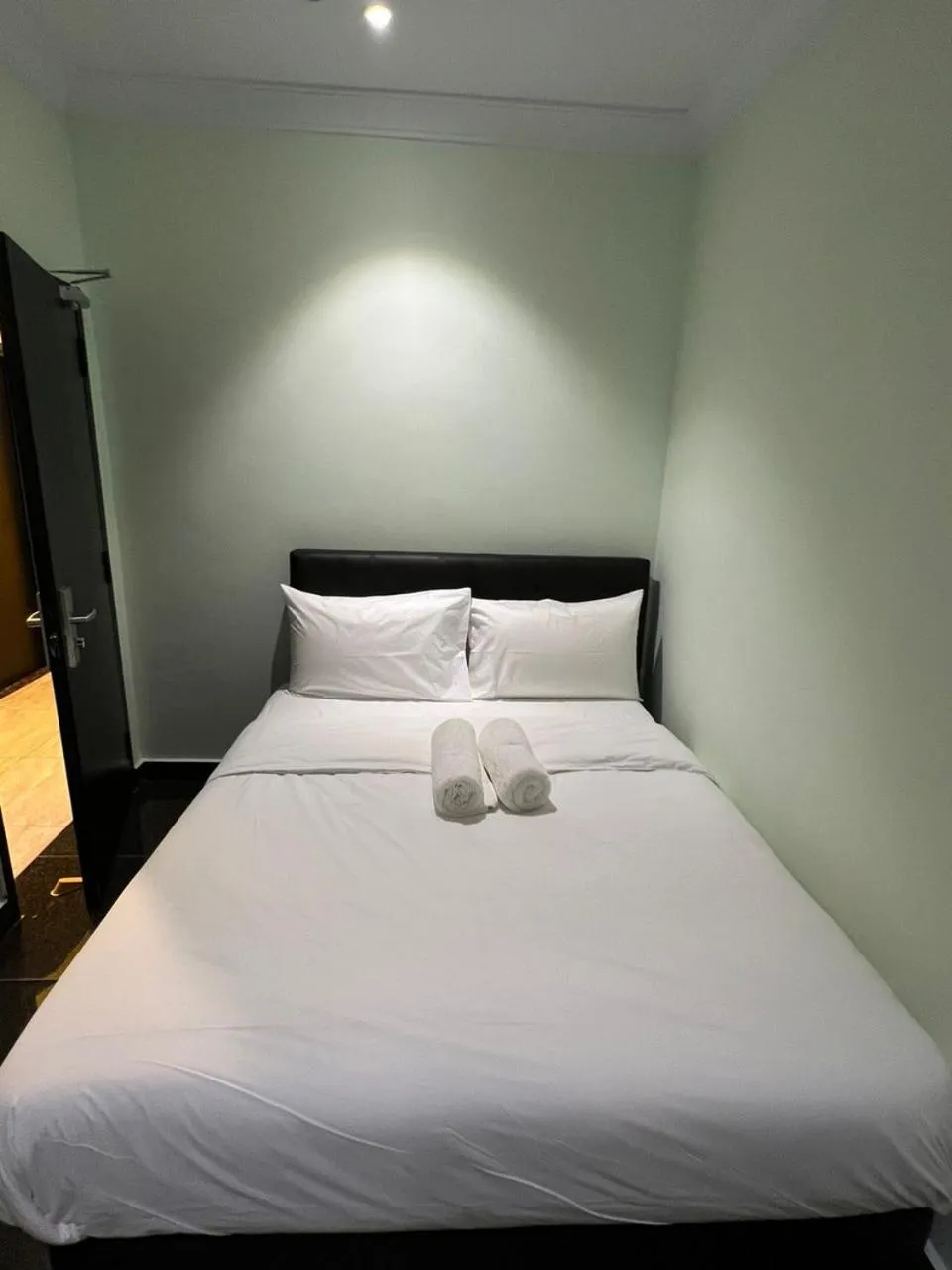 Deluxe Queen Room in I Go Inn