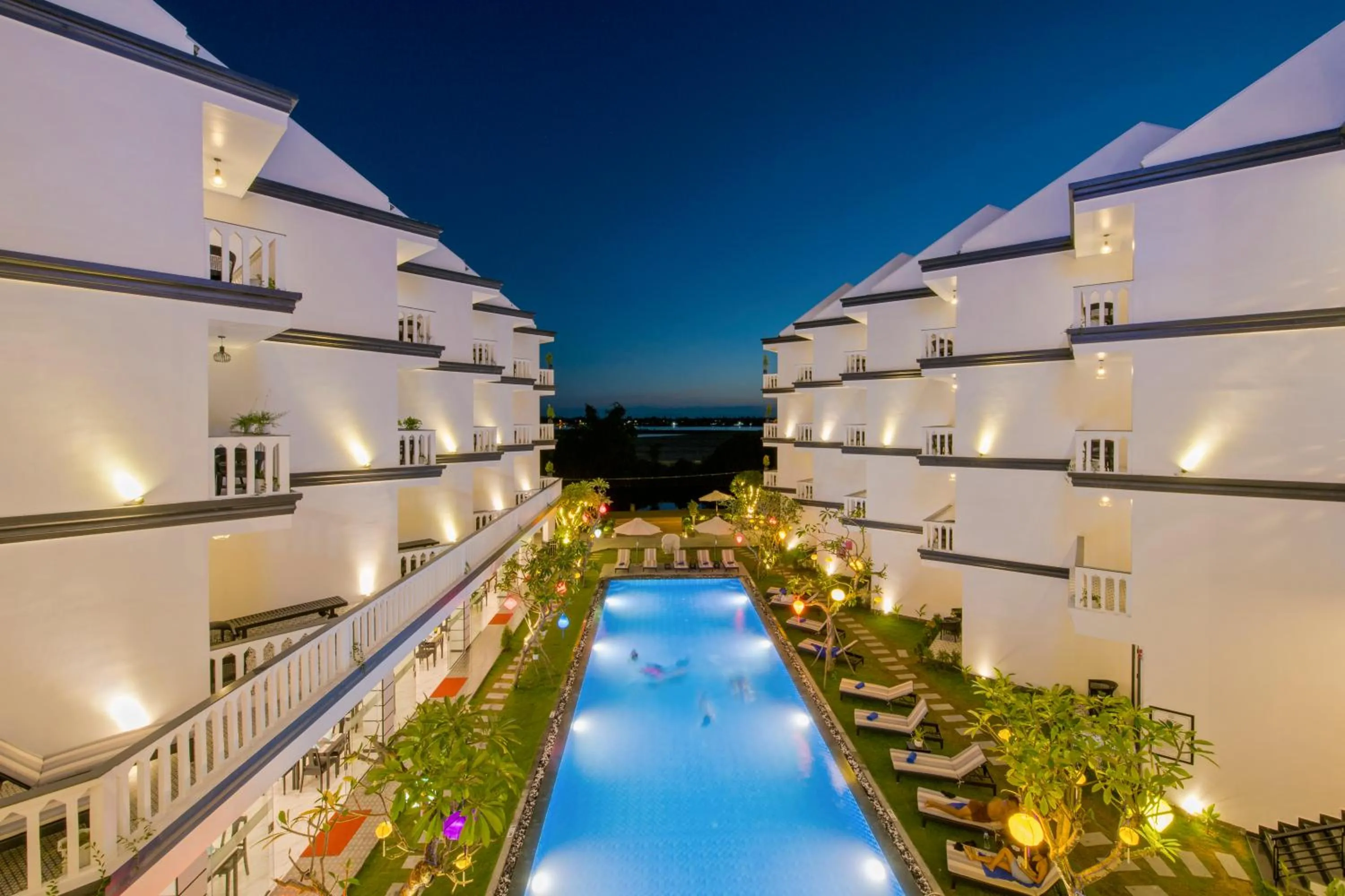 King Room with Pool View in Gem Riverside Hotel Hoi An
