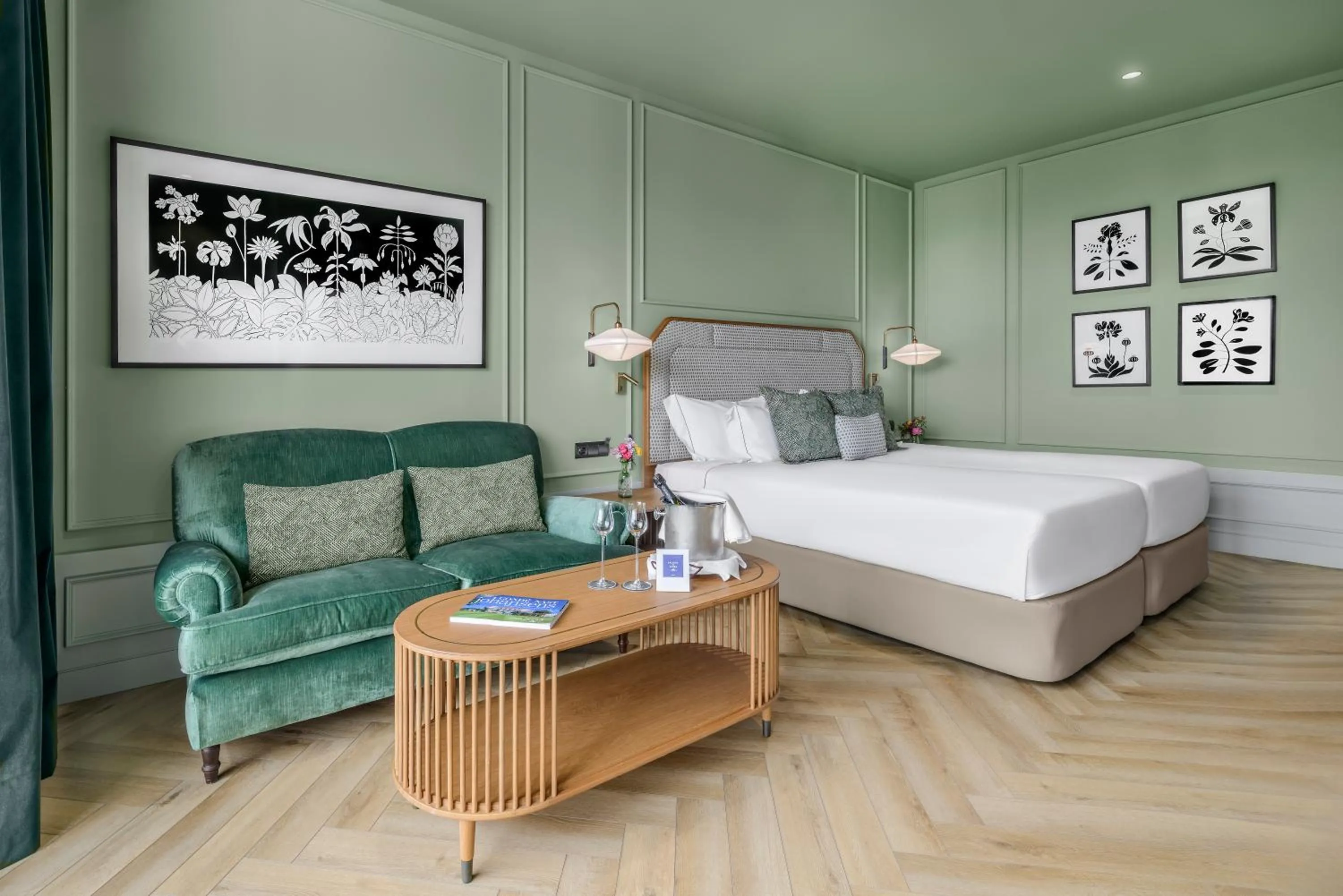 Junior Suite in CoolRooms Palacio de Luces