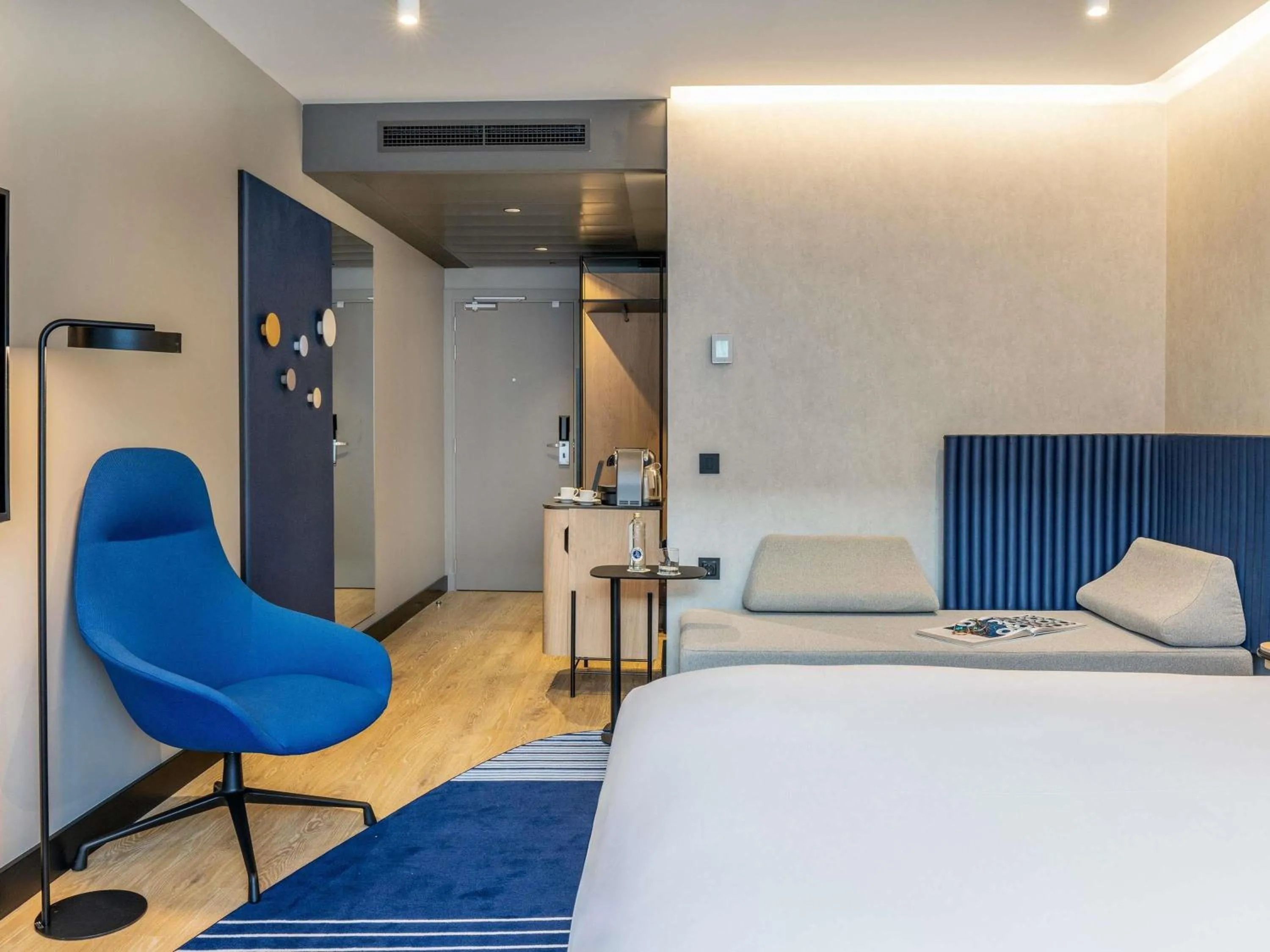 Superior Double Room with Double Sofa Bed in Pullman Madrid Airport & Feria