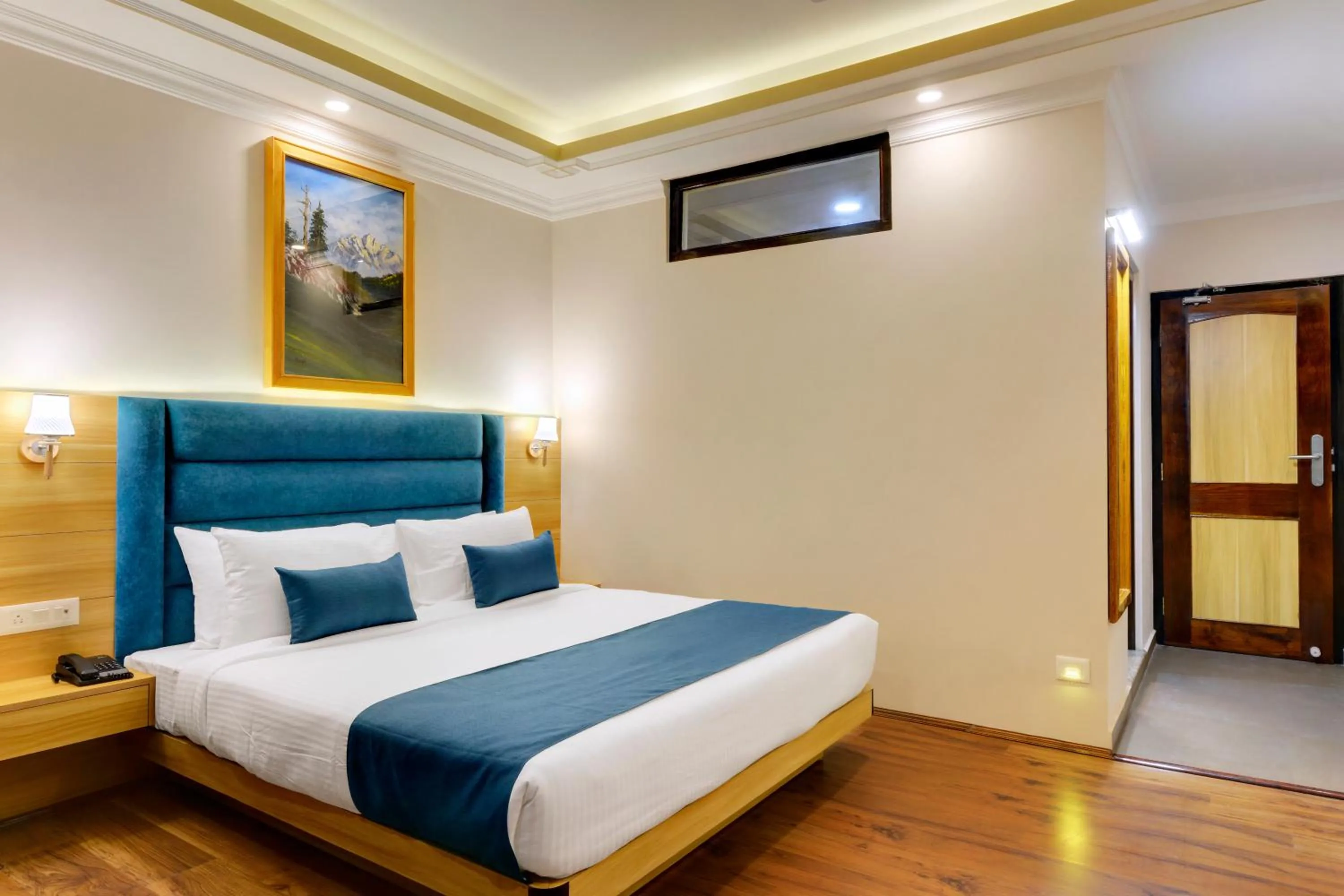 Deluxe Double Room in Yashshree Sikkim Blossom 600 Meters from MG Marg