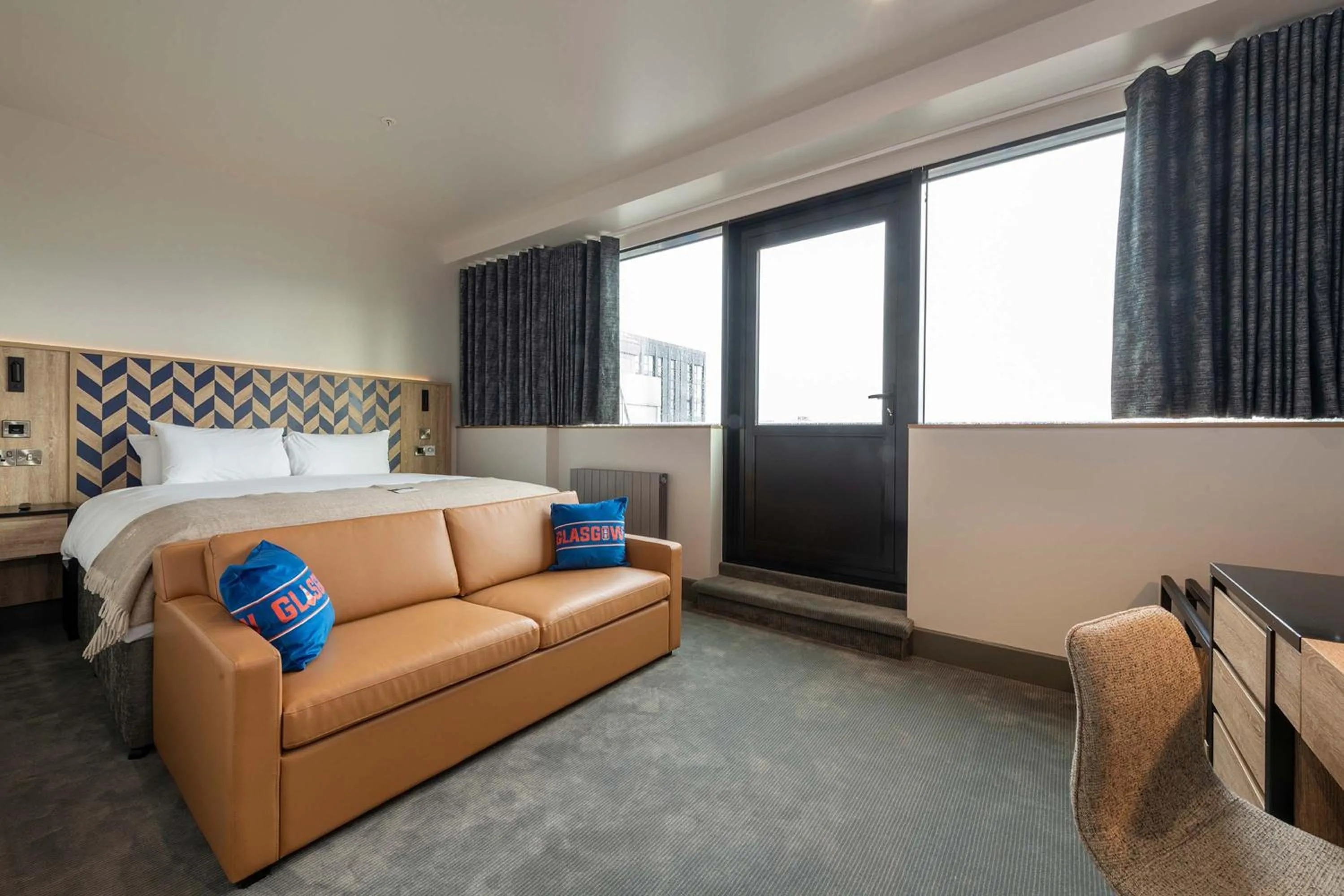 Balcony Room, 1 Super King Bed, City View in Sandman Signature Glasgow Hotel