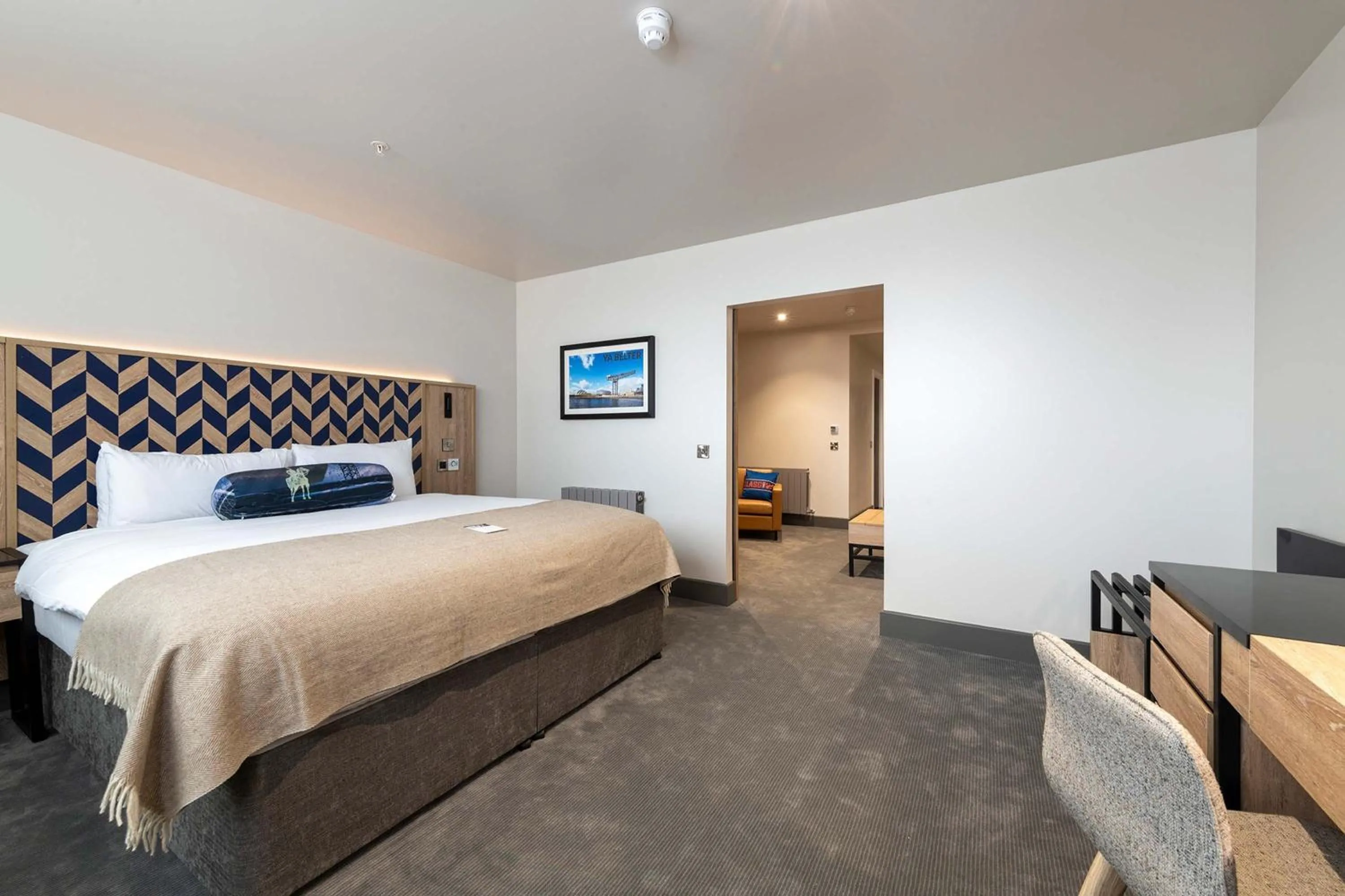 Executive Suite, 1 Super King Bed, Sofa Bed, Kitchenette in Sandman Signature Glasgow Hotel