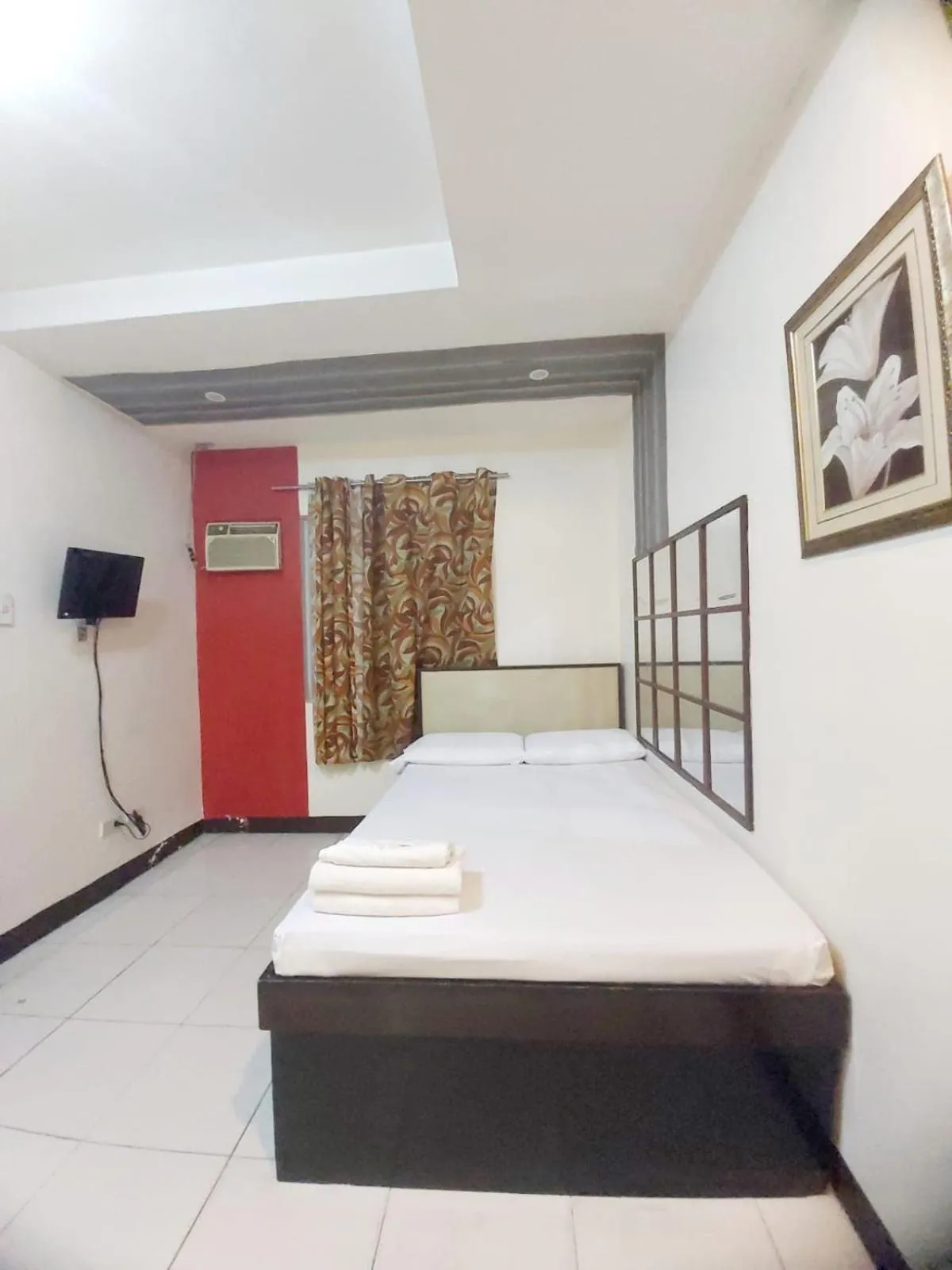 Standard Double Room in Cosmo Hotel Espana Near Ust
