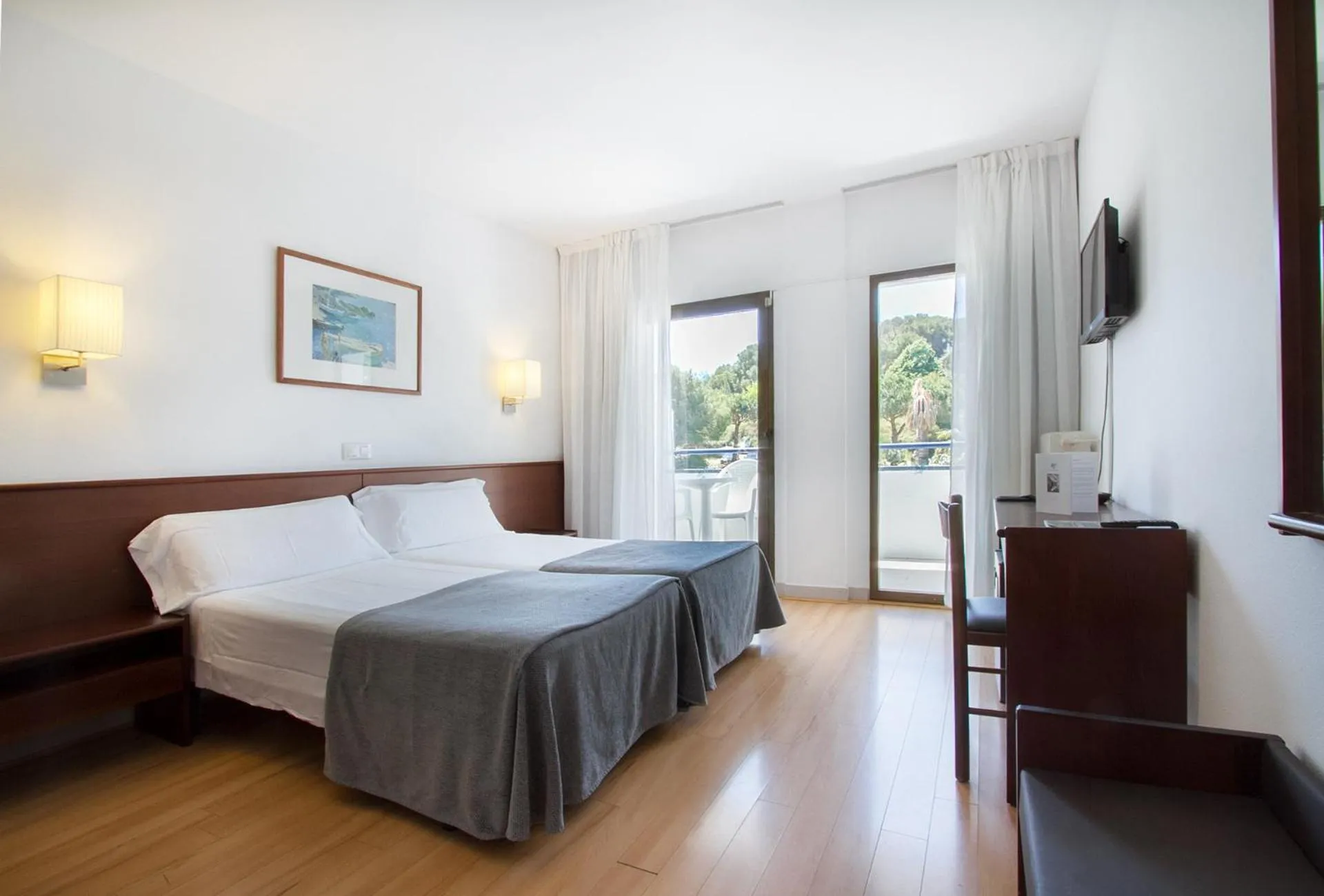 Double or Twin Room in Hotel Gran Garbi & AquaSplash