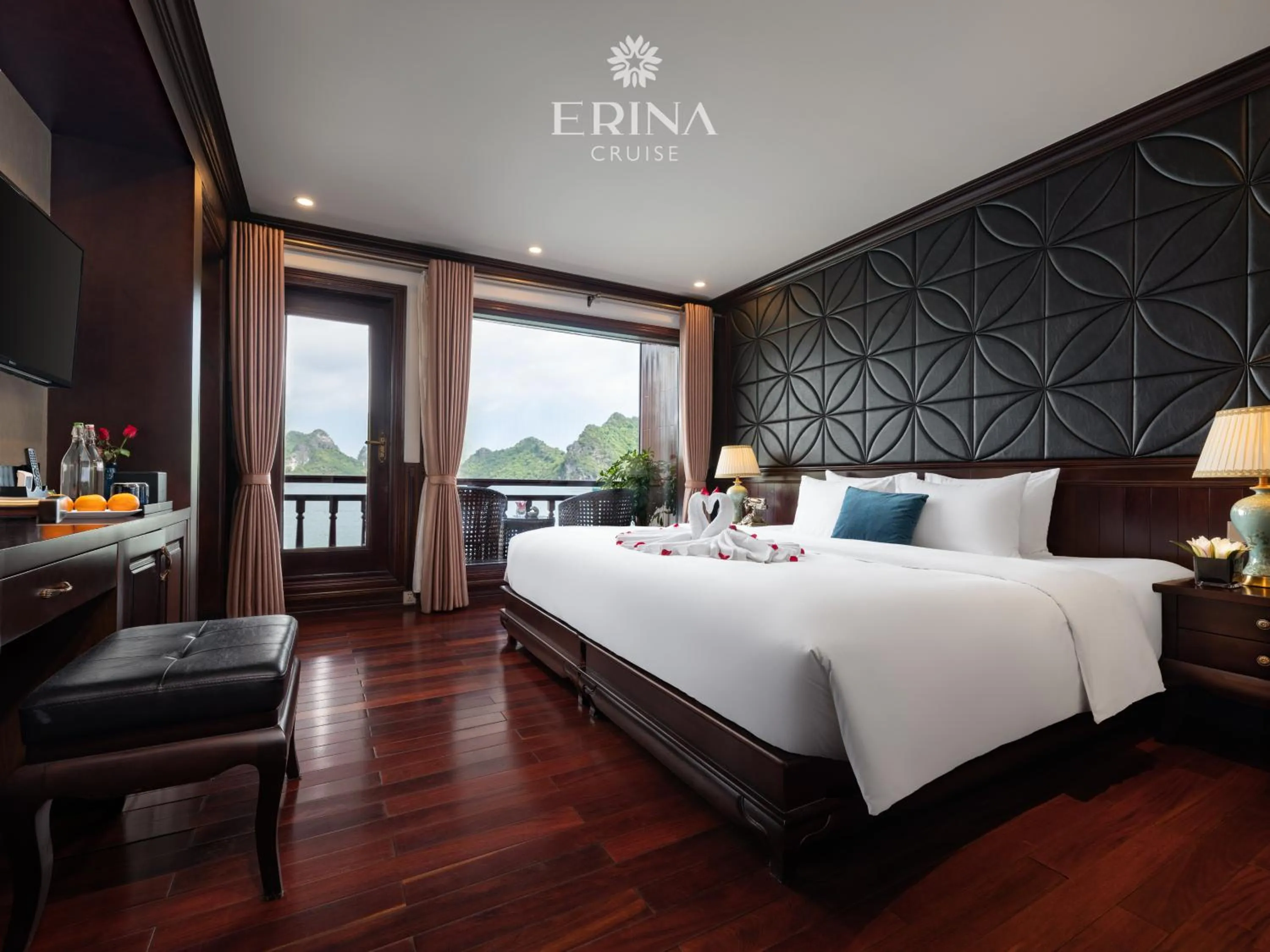 Suite with Balcony - single occupancy in Erina Cruise by HAG