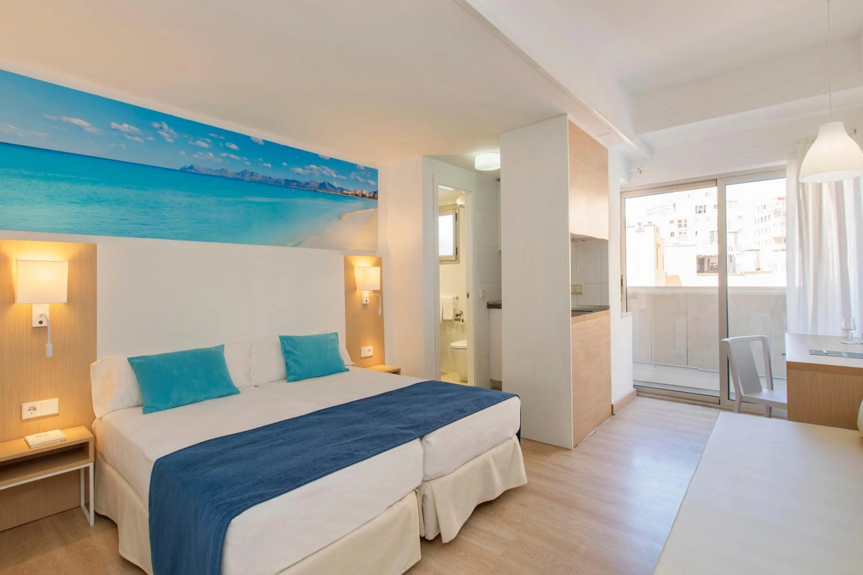 Studio with Balcony in whala!beach