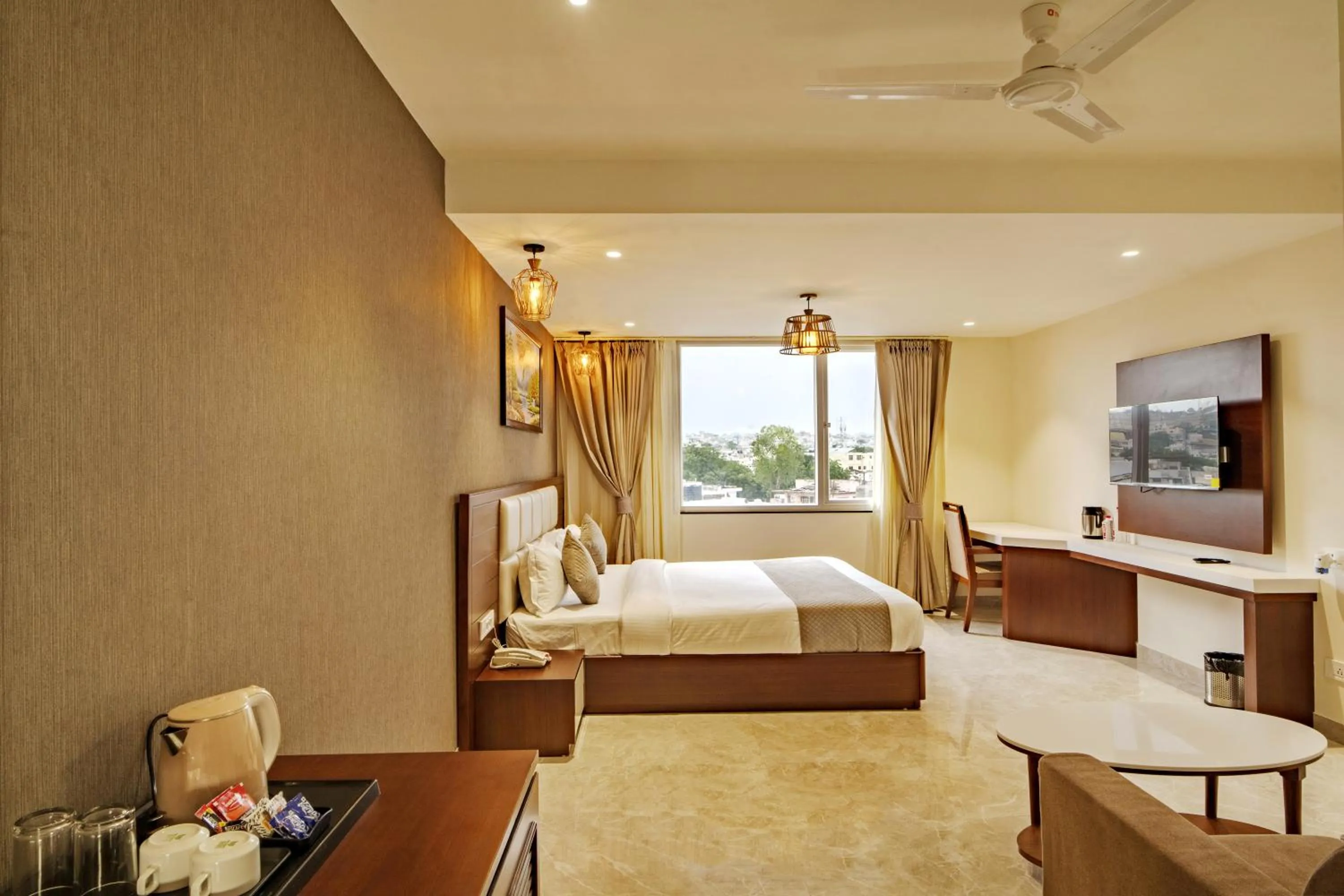 Deluxe Double Studio in THE MANGAL VIEW RESIDENCY - A Luxury Boutique Business Hotel