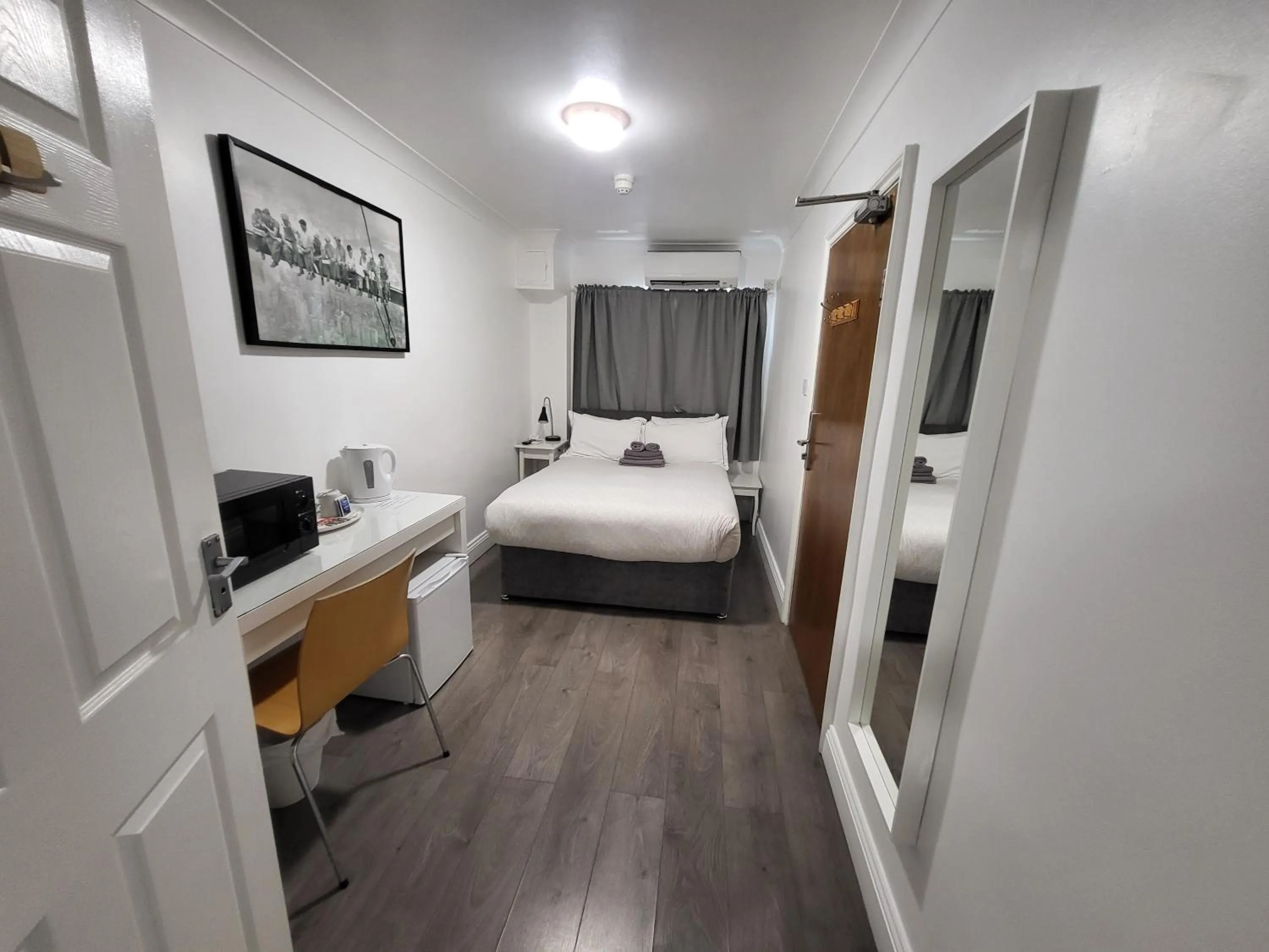 Micro Double in Abbey Point Hotel