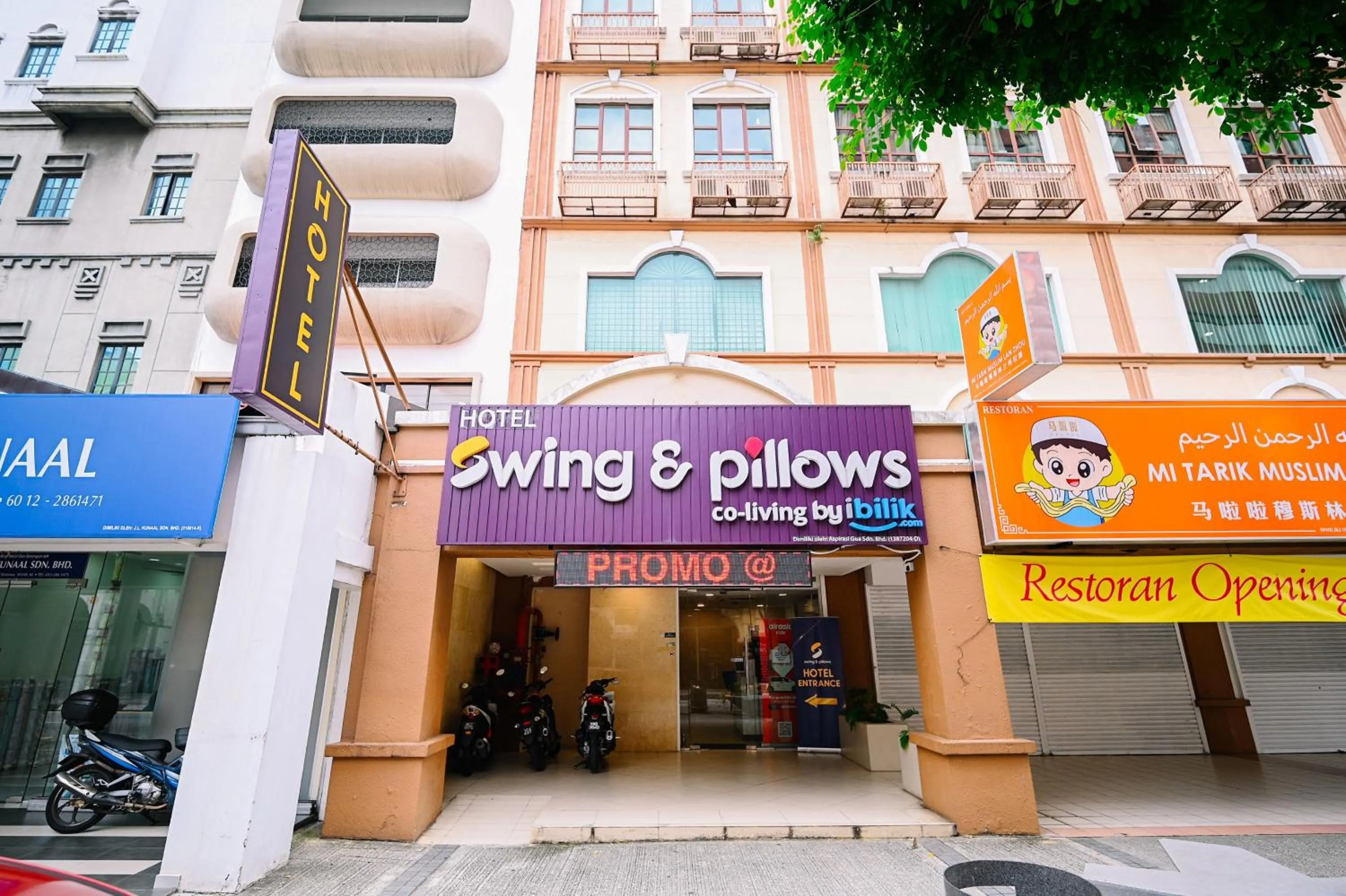 Swing & Pillows - Dataran Merdeka Kuala Lumpur