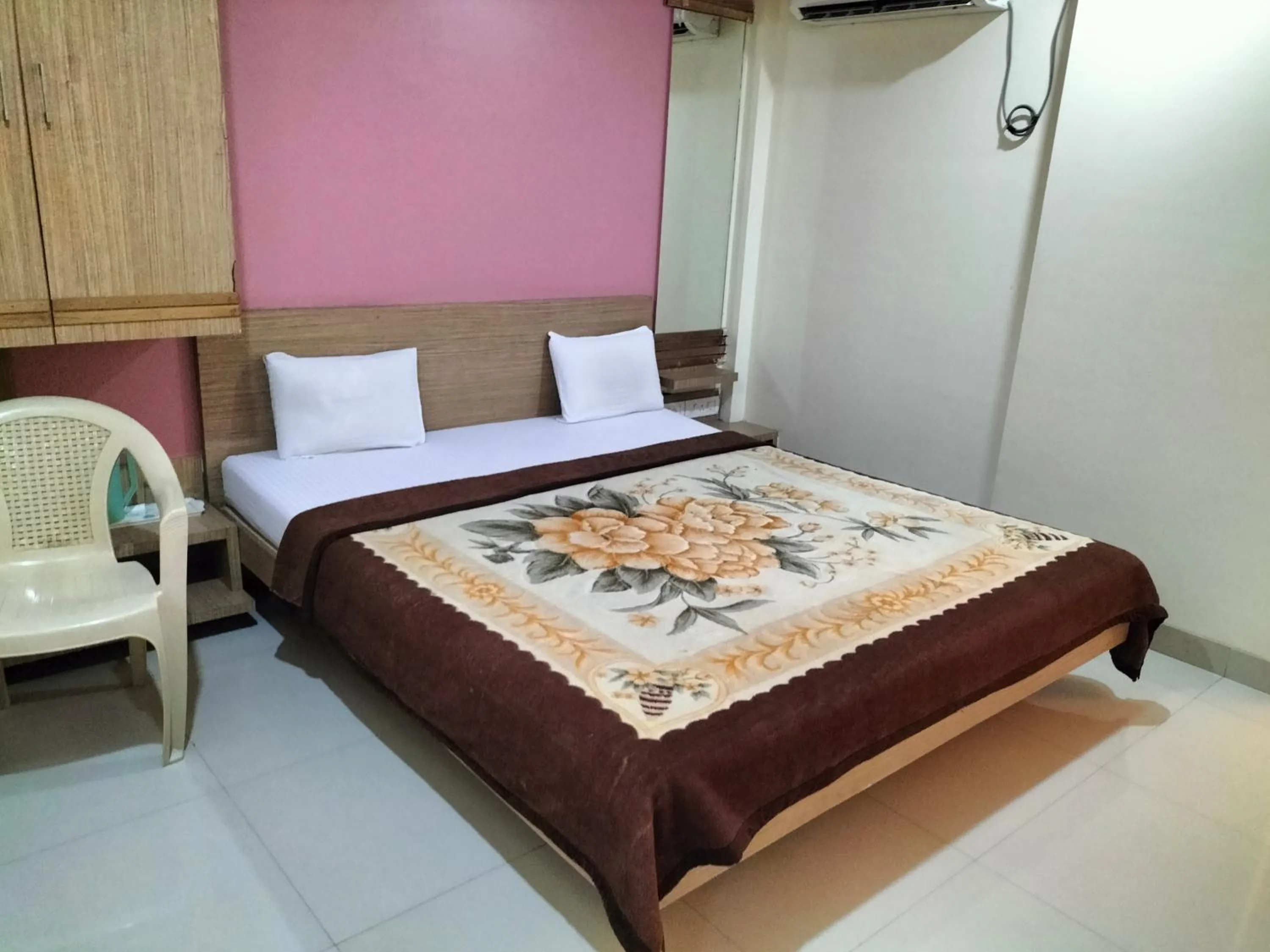 Budget Double Room in HOTEL SAI SURYA