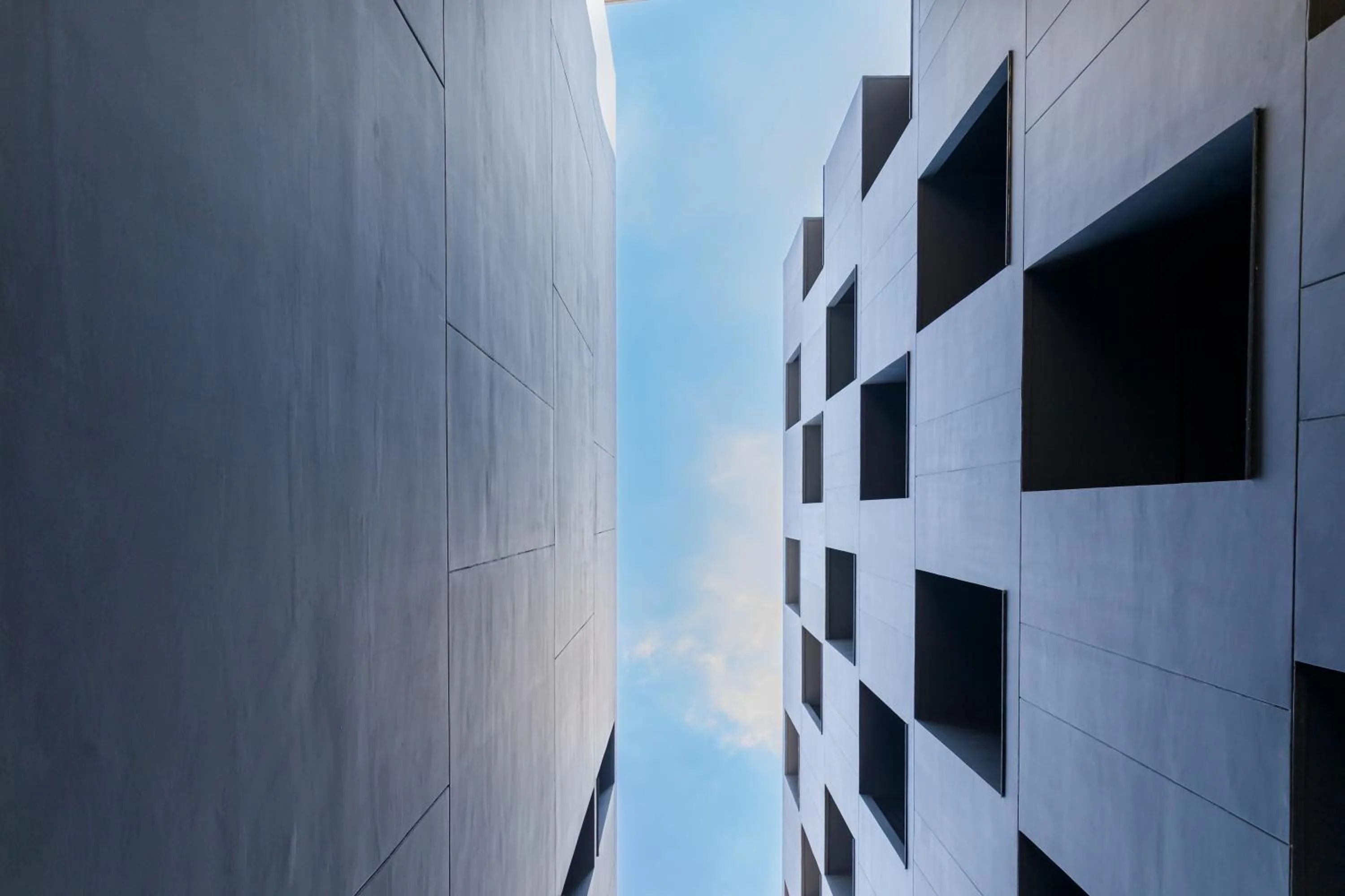 Standard Twin Room in Benjarong Hotel Bangkok Ratchada