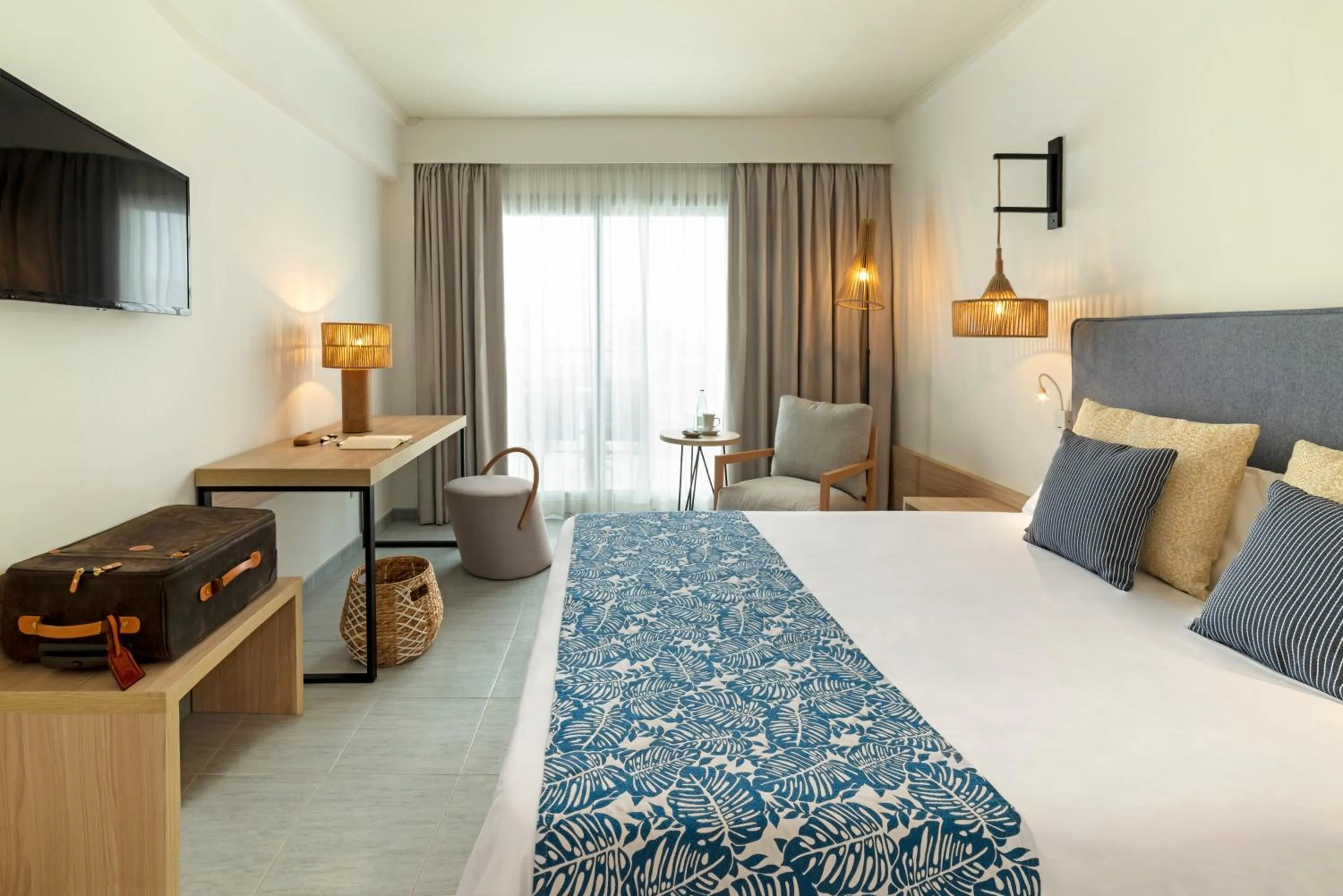 Deluxe Double Room in Hotel Cabogata Jardín