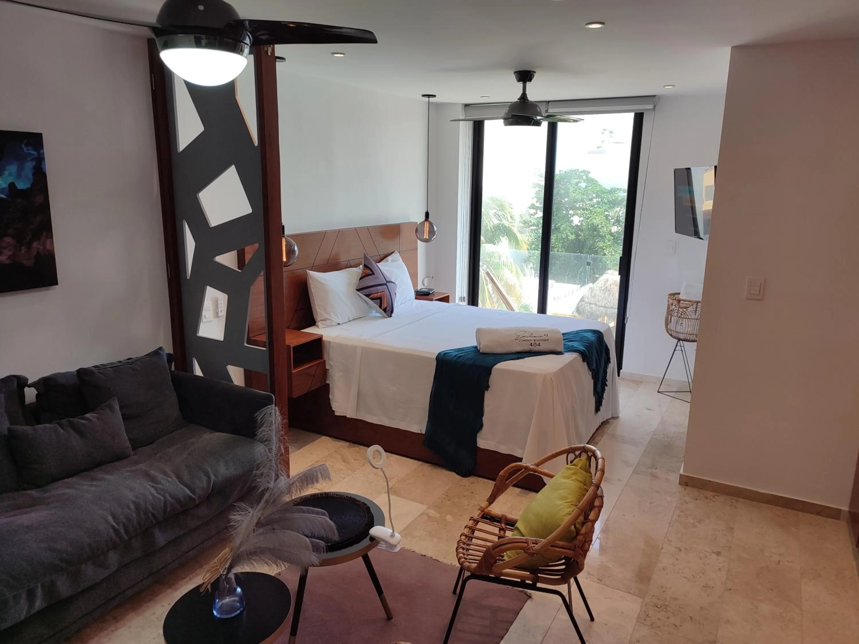 Standard Studio in Emiliano 42 Condos Boutique