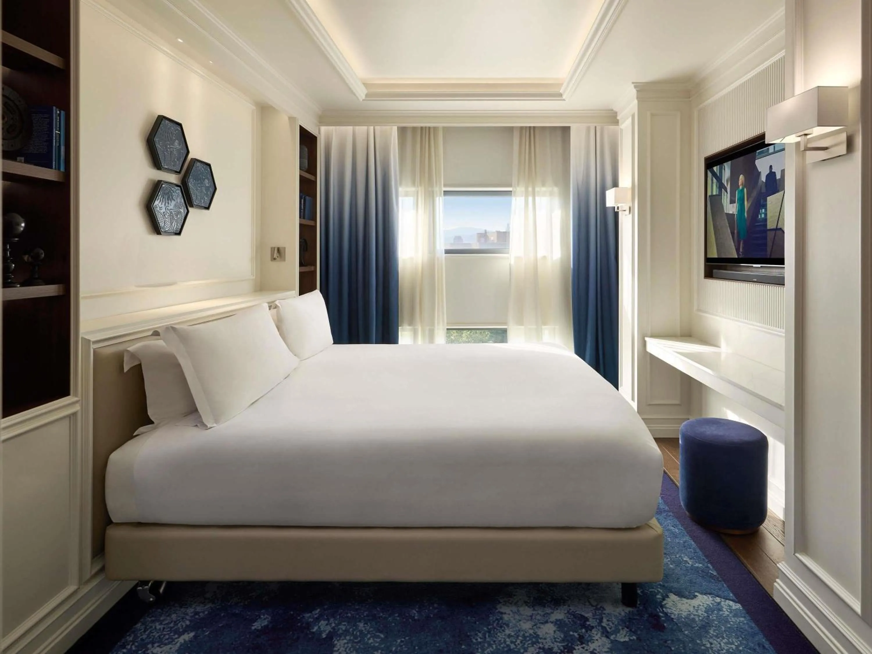 Junior Suite in Sofitel Barcelona Skipper