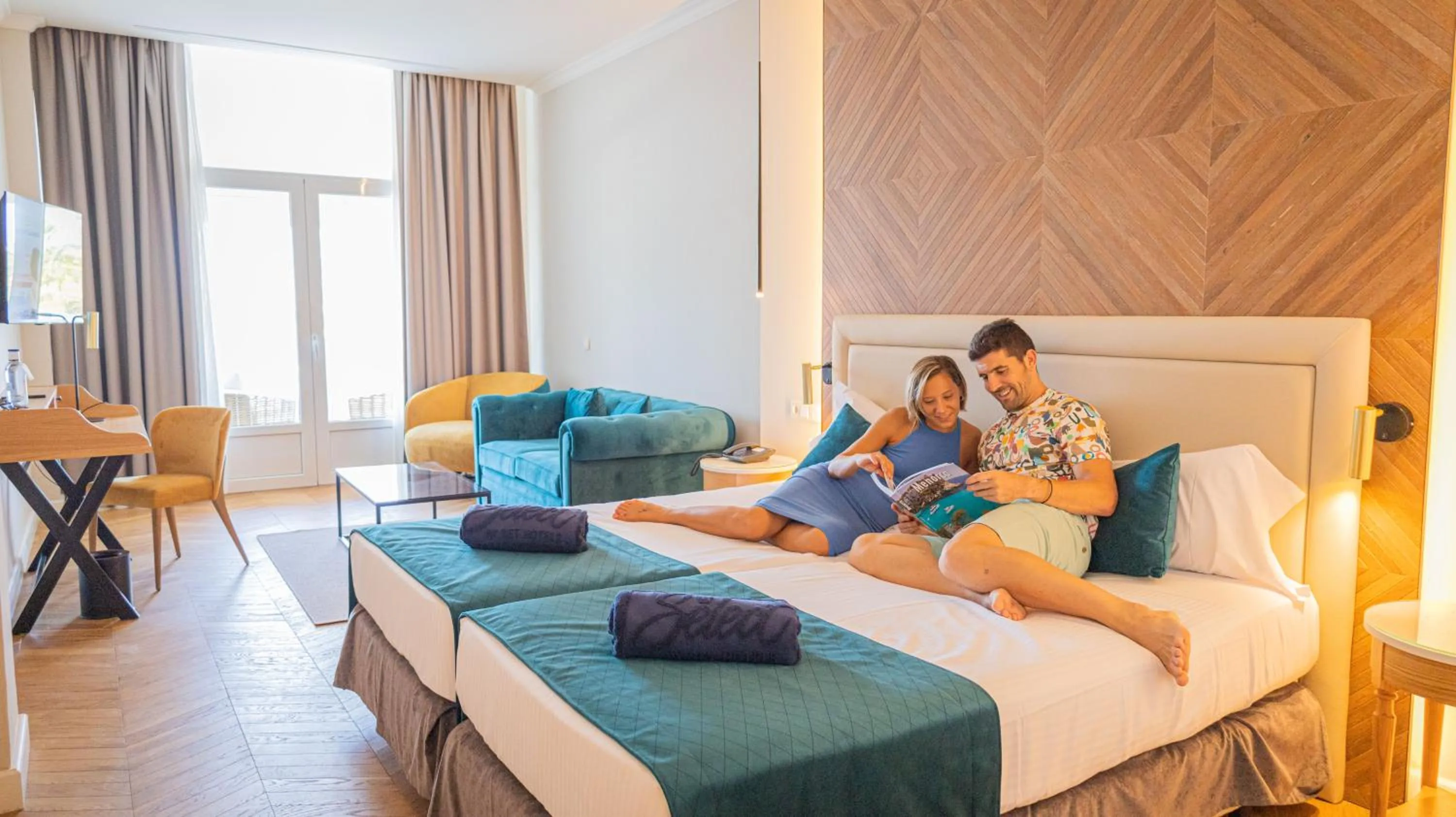 Junior Suite with Sea View in Seth Port Mahón