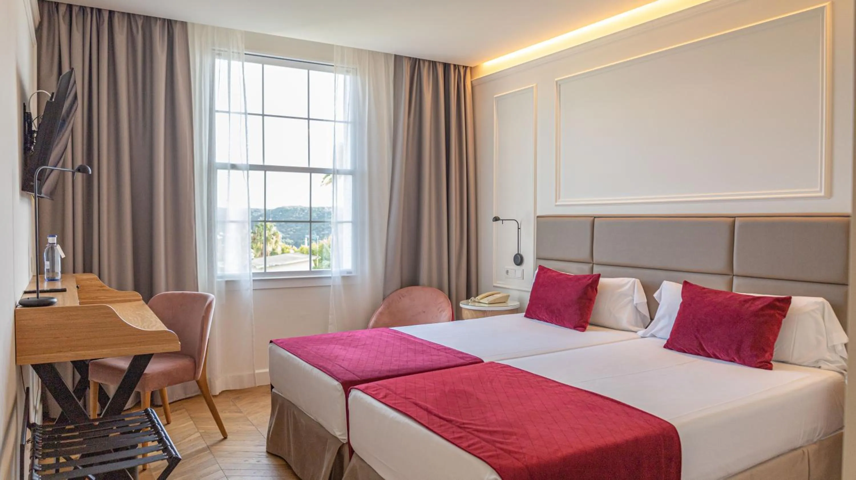 Double or Twin Room in Seth Port Mahón