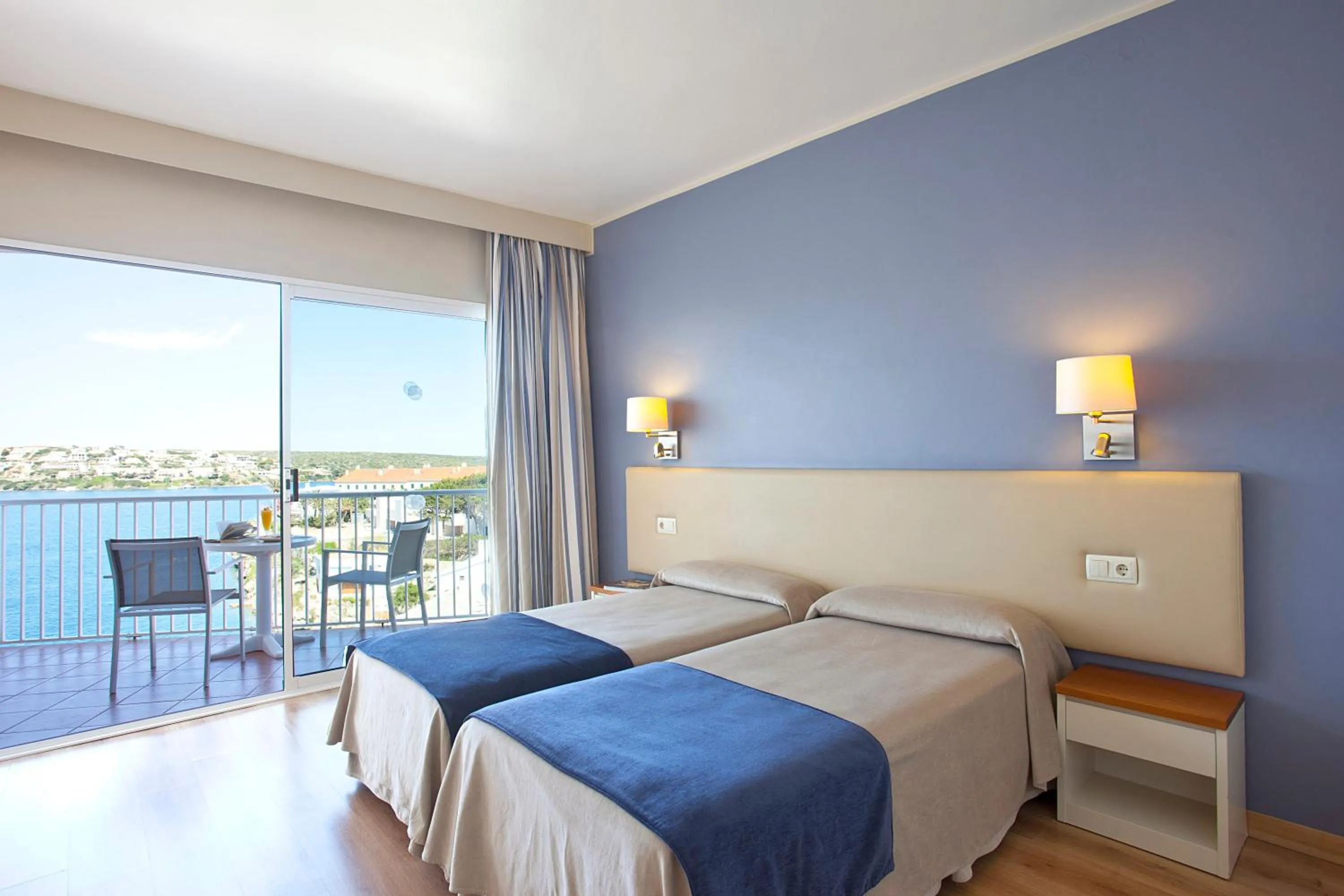 Double or Twin Room in Seth Agamenon