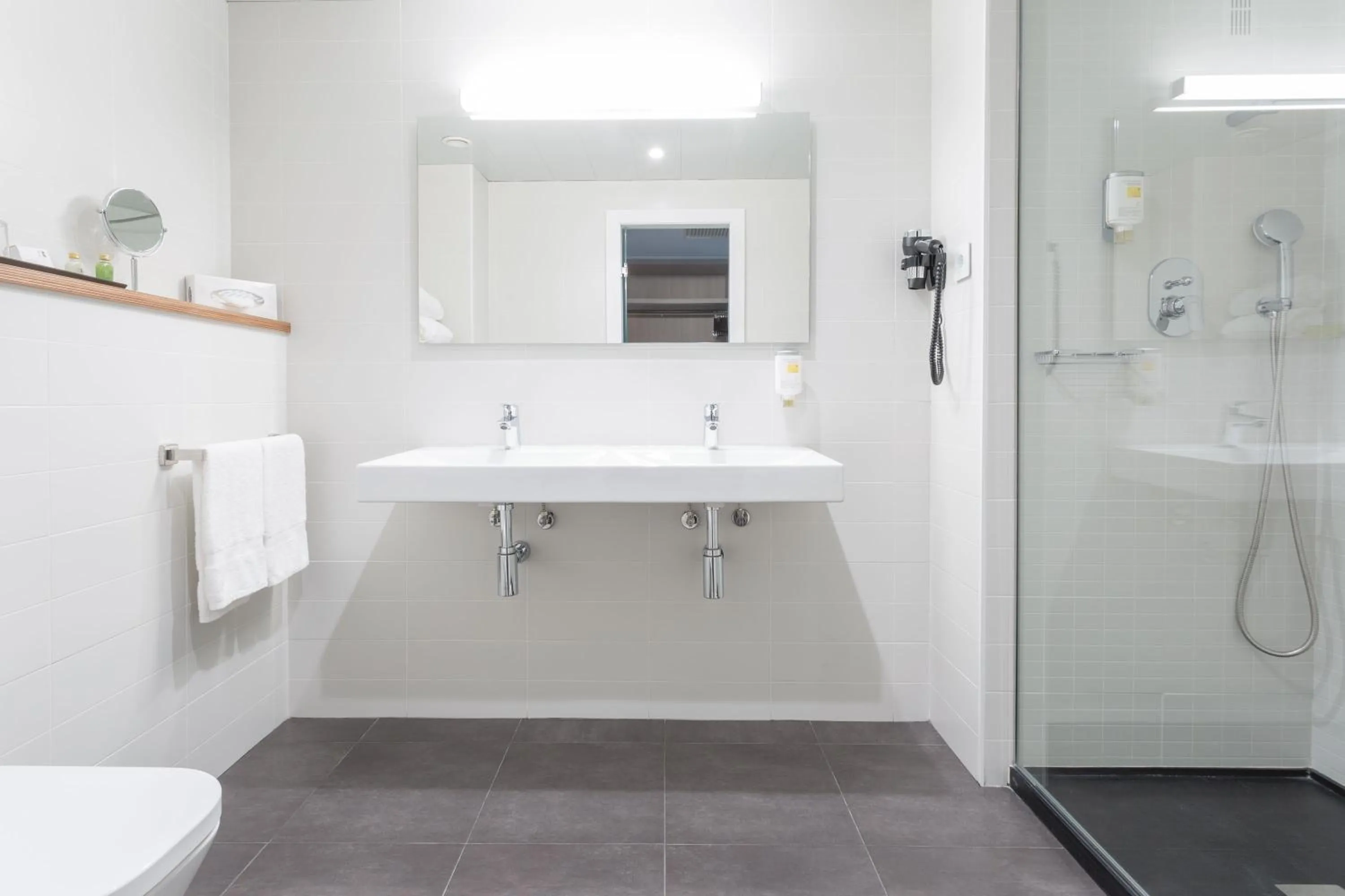 Superior Double or Twin Room in ARTIEM Madrid