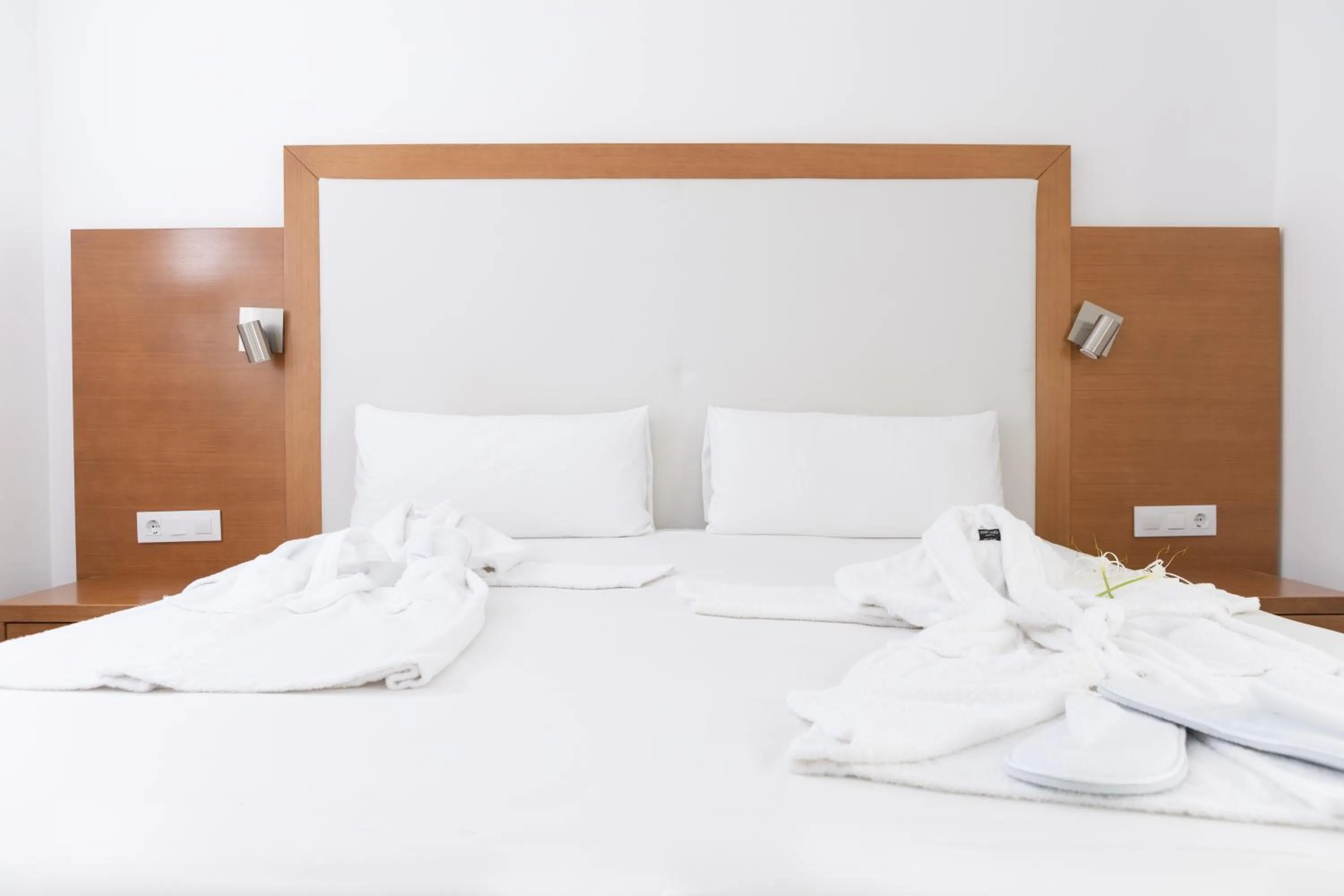 Premium Apartment with Sea View in Apartamentos Hesperia Bristol Playa