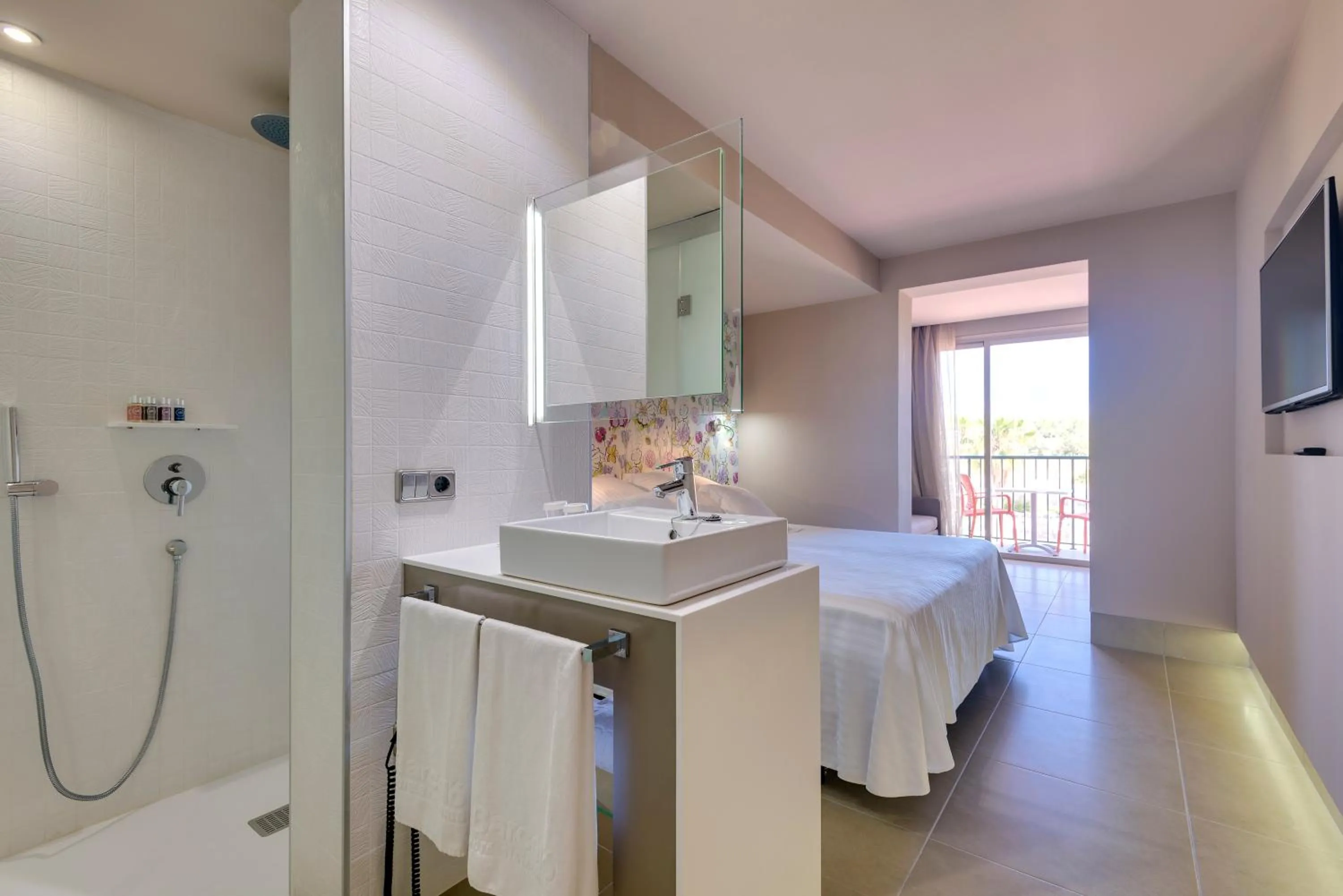 Superior Family Room (2 Adults + 2 Children) in Occidental Ibiza - All Inclusive