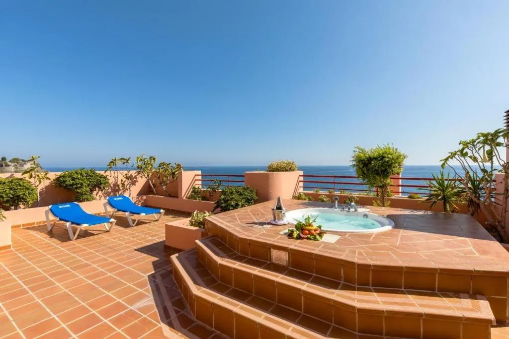 Presidential Suite in Ibersol Almuñecar Beach & Spa Hotel