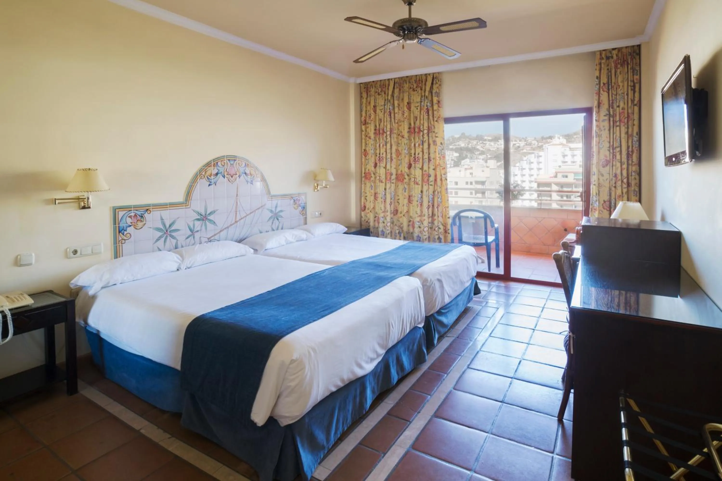 Triple Room in Ibersol Almuñecar Beach & Spa Hotel