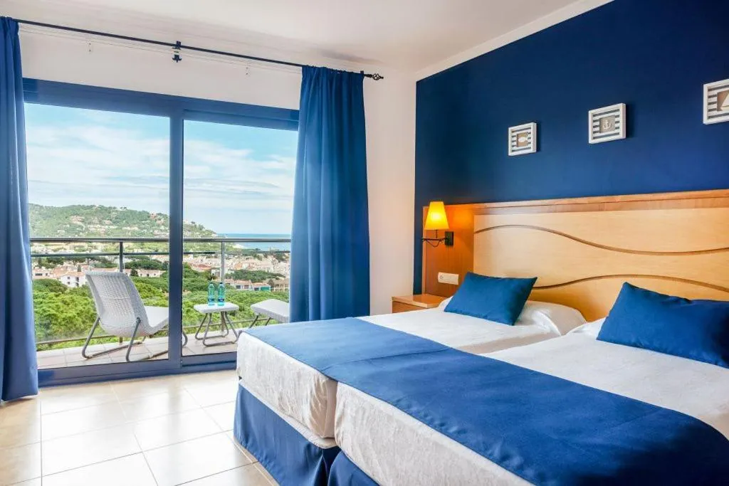 Superior Double Room - single occupancy in Hotel Garbi