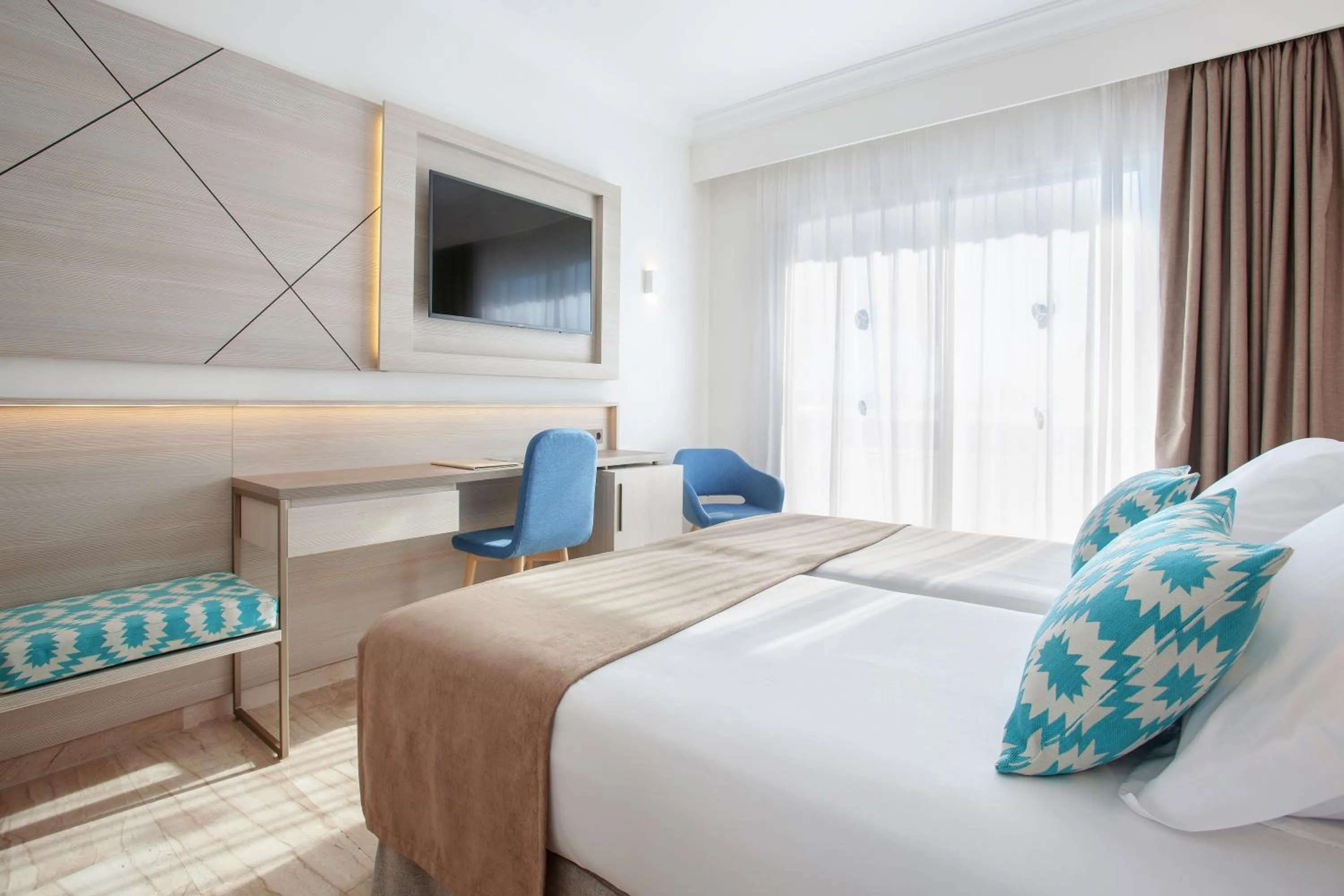 Double Room for Single Use in Grupotel Los Príncipes & Spa