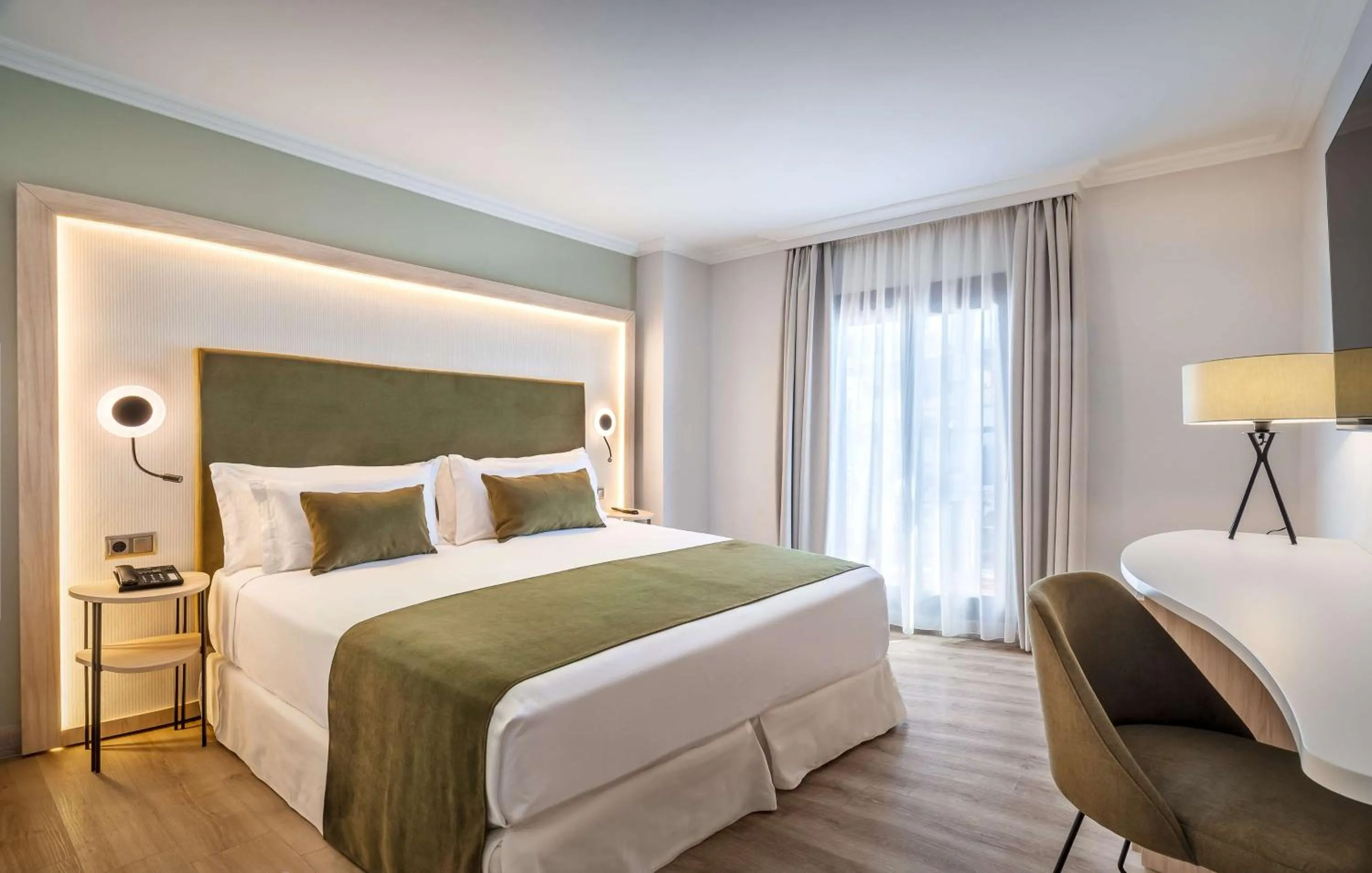 Two Connecting Double Rooms in Barceló Isla Canela