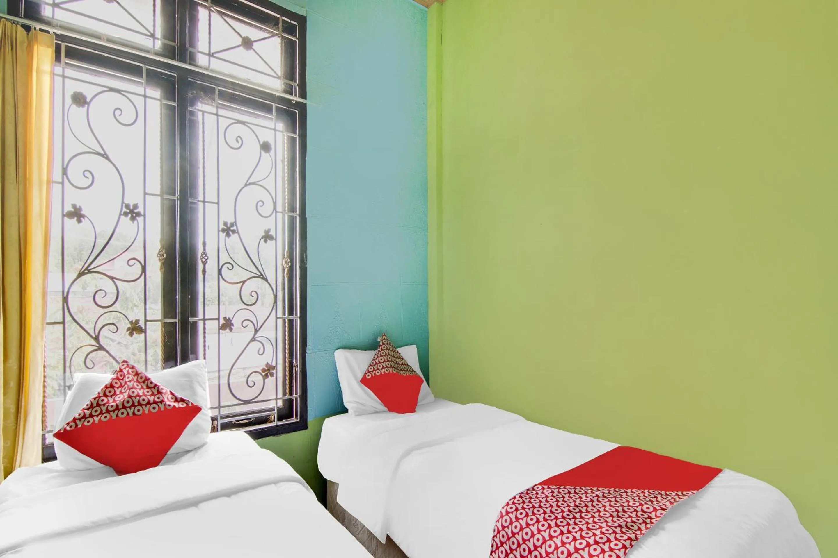 Deluxe Twin Room in Hotel O Nirvana Homestay Syariah