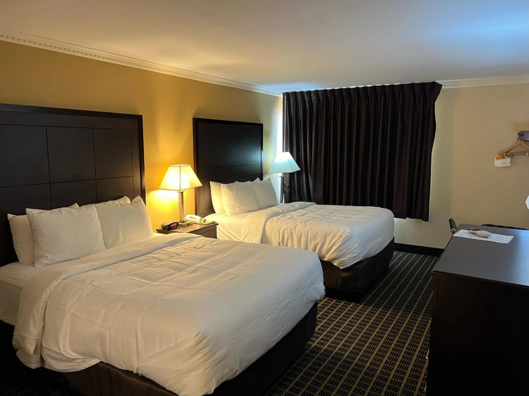 Queen Room in MainStay Suites Ozona I-10