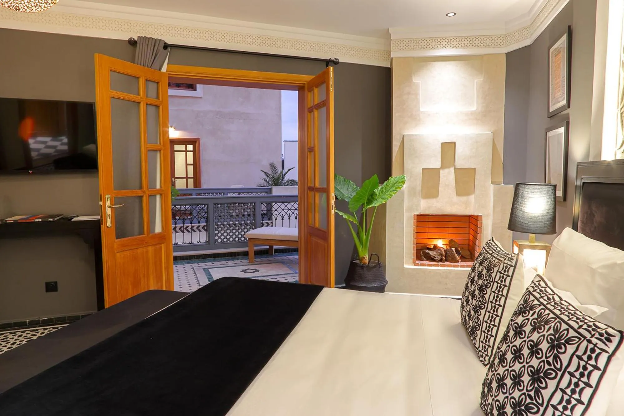 Superior King Room in Dar Lys Luxury Riad & Spa