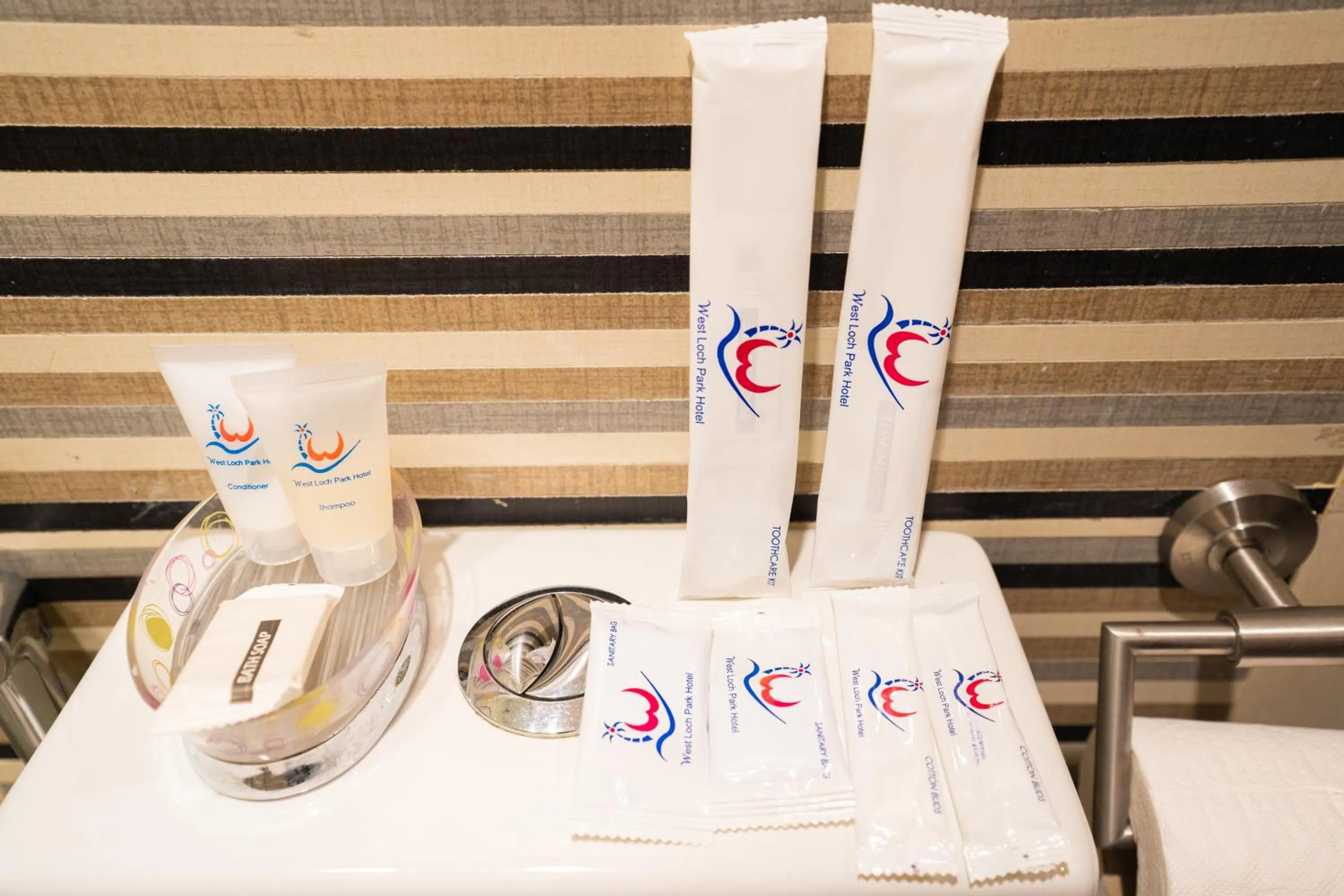 Suite with Balcony in West Loch Park Hotel Vigan