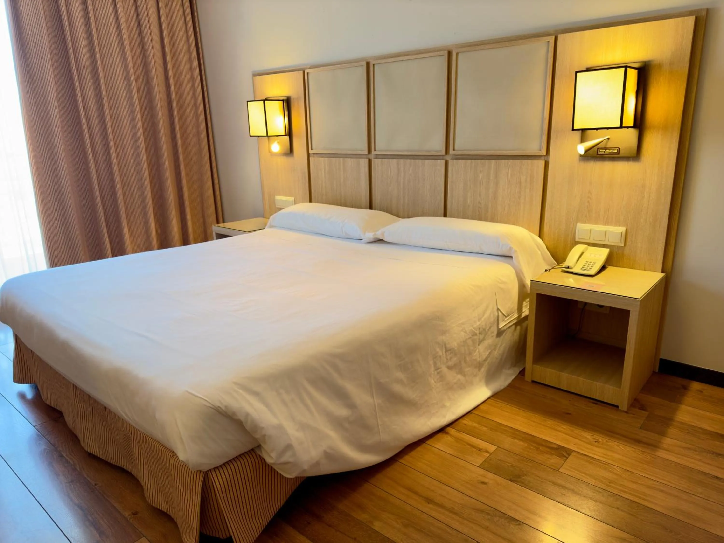 Superior Double Room in Hotel Isla de La Garena