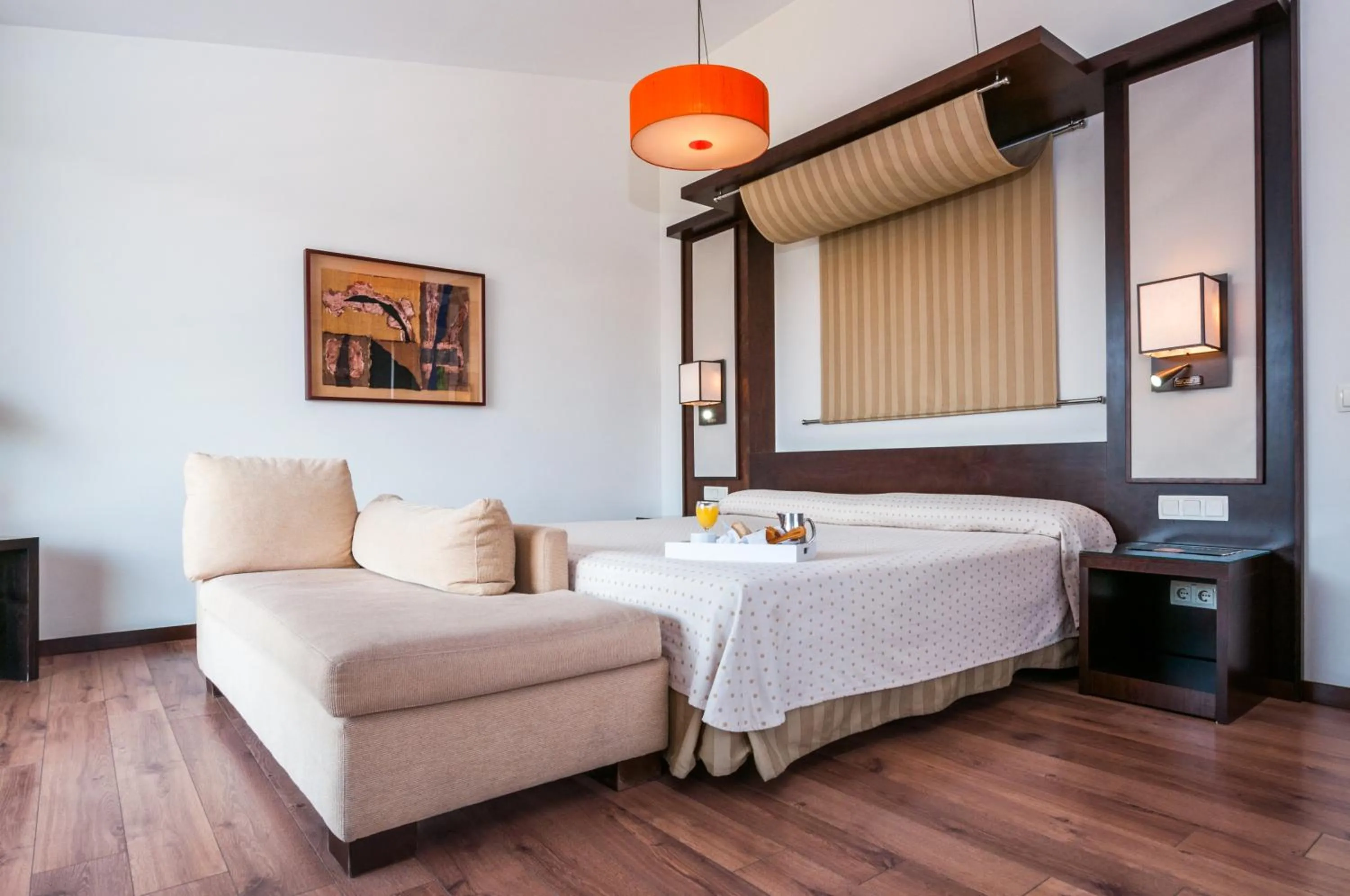 Deluxe Suite with Spa Bath in Hotel Isla de La Garena