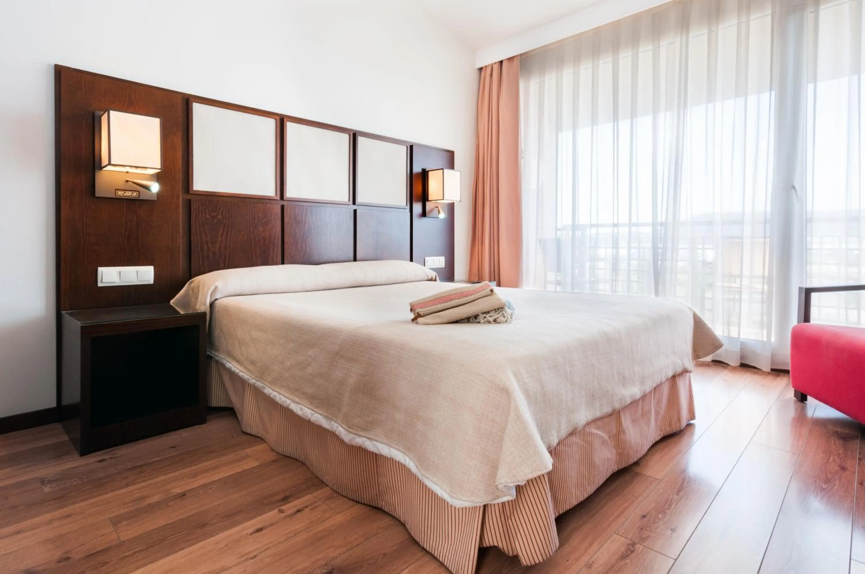 Superior Twin Room in Hotel Isla de La Garena