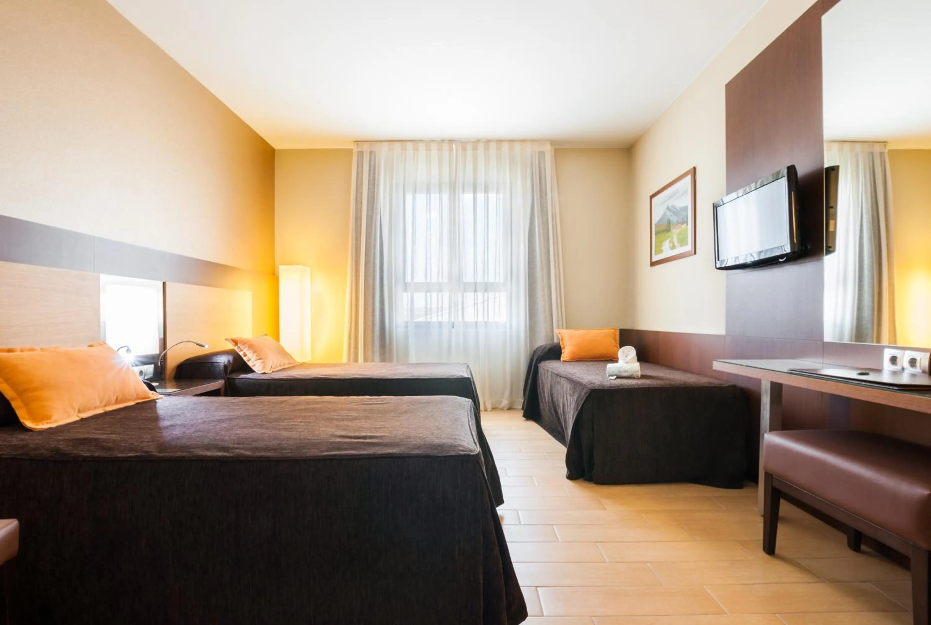 Triple Room in Hotel Ciudad de Alcañiz