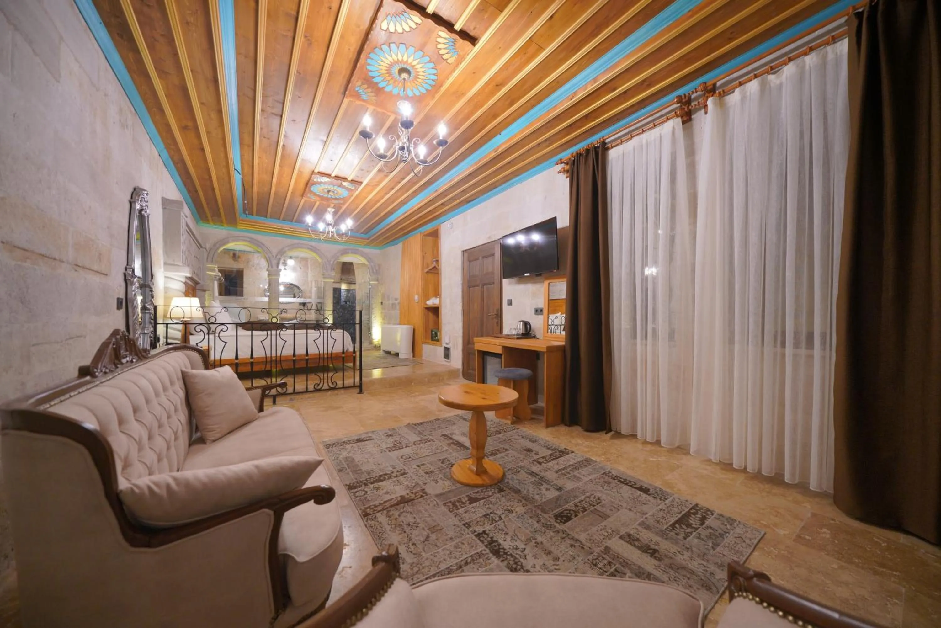 King Suite with Balcony - single occupancy in Cappadocia Secret Hill Cave Suites