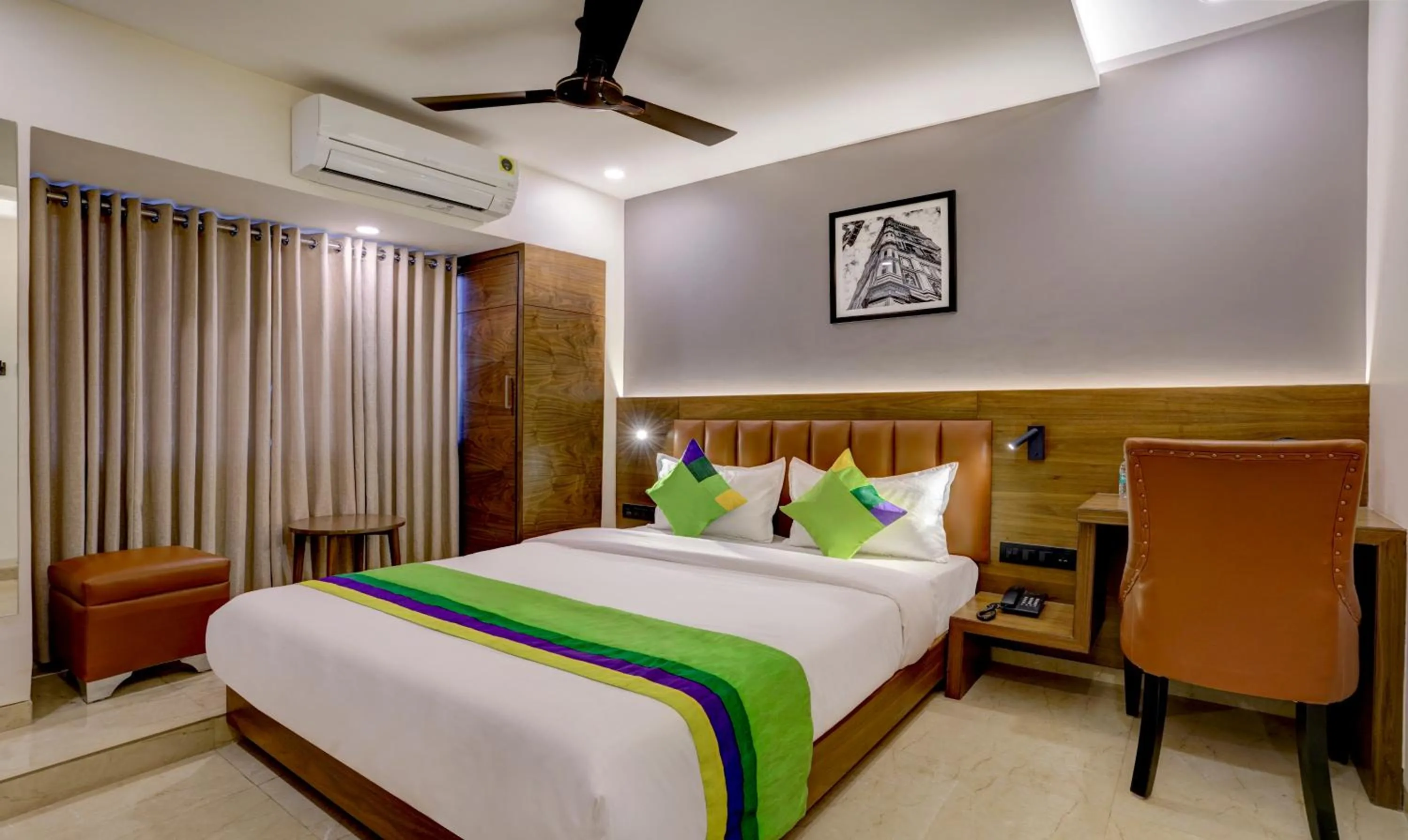 Standard Double Room - single occupancy in Treebo Castle Rock Inn