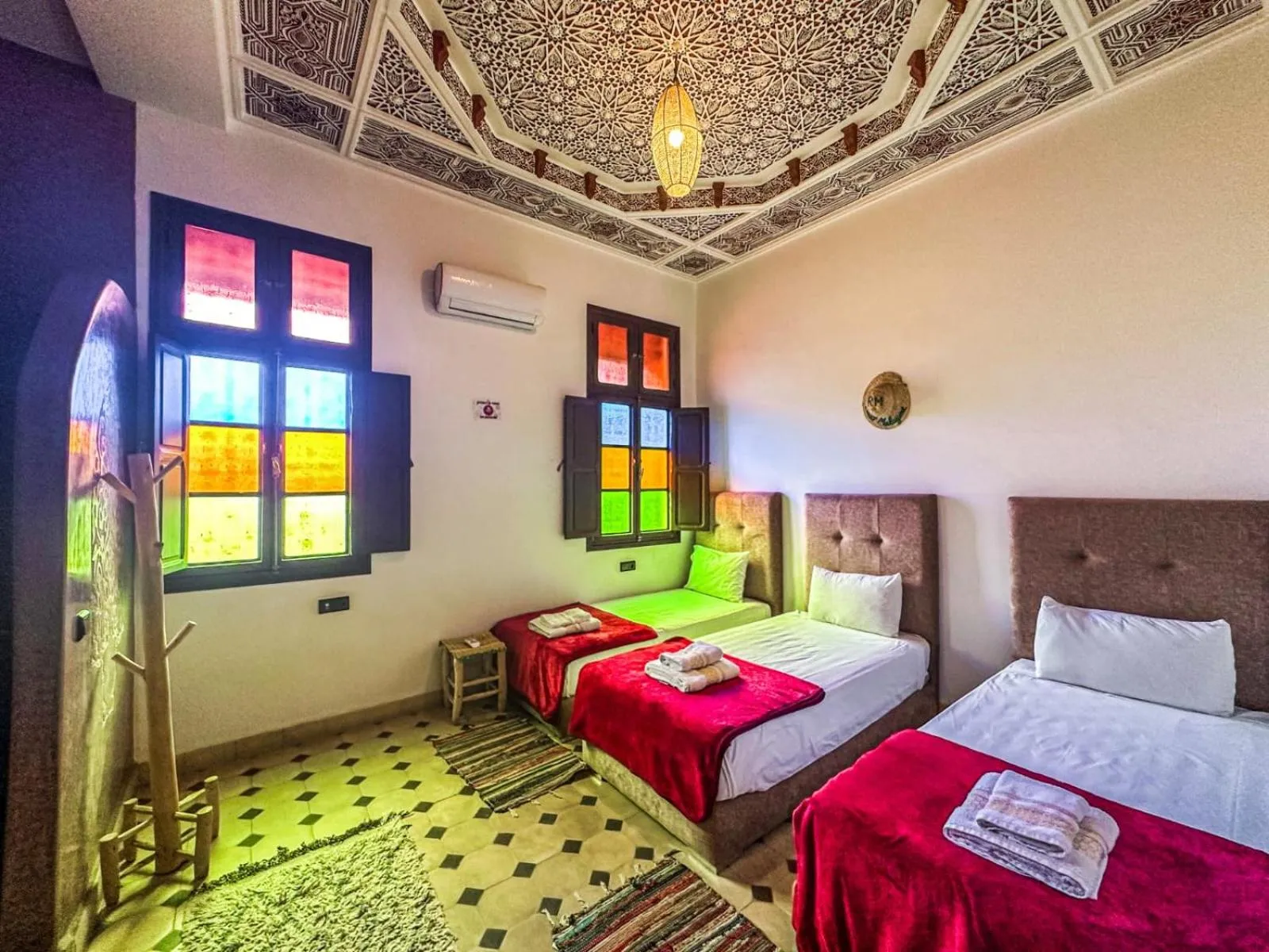 Deluxe Twin Room in Riad Malayine