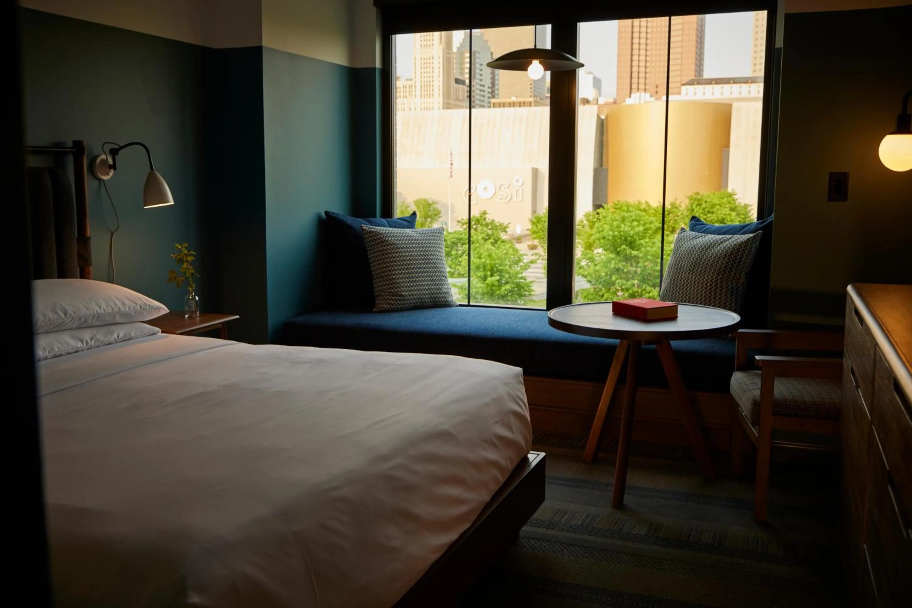 The Classic Guest Room, High Floor in The Junto Hotel