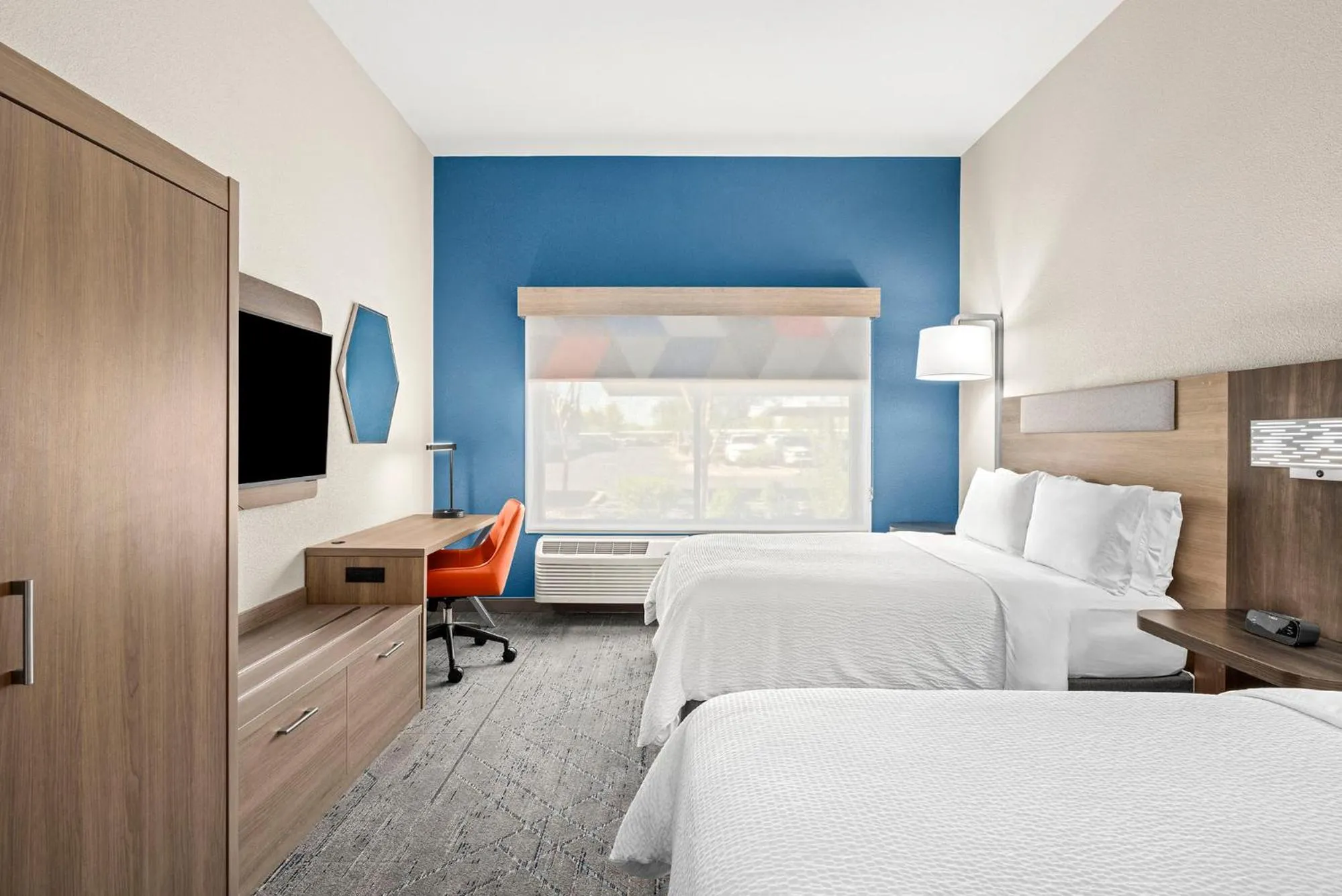Standard Queen Room with Two Queen Beds - Communications Accessible in Holiday Inn Express & Suites - Phoenix West - Tolleson