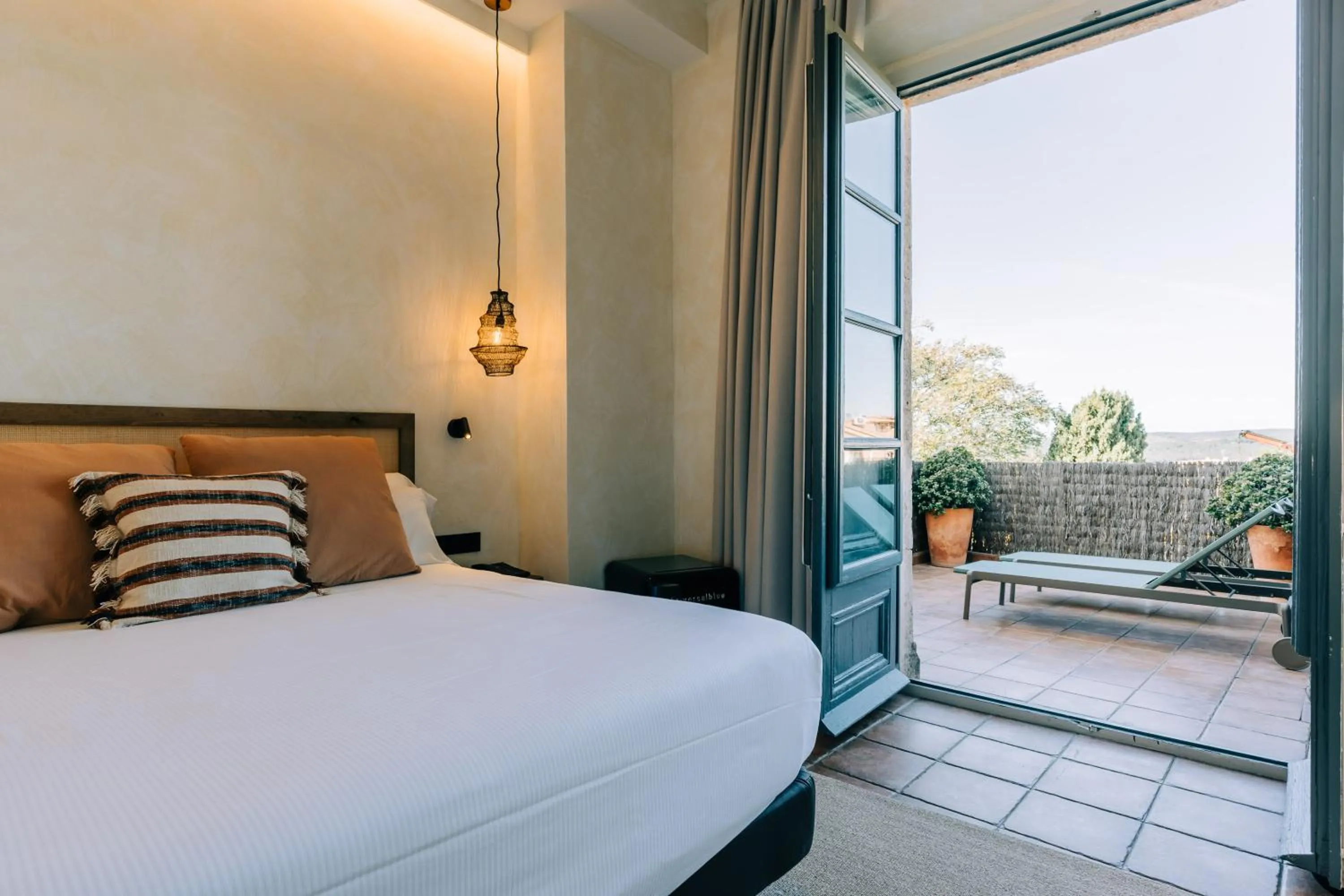 Boutique room with terrace - single occupancy in Gran Claustre Boutique Hotel