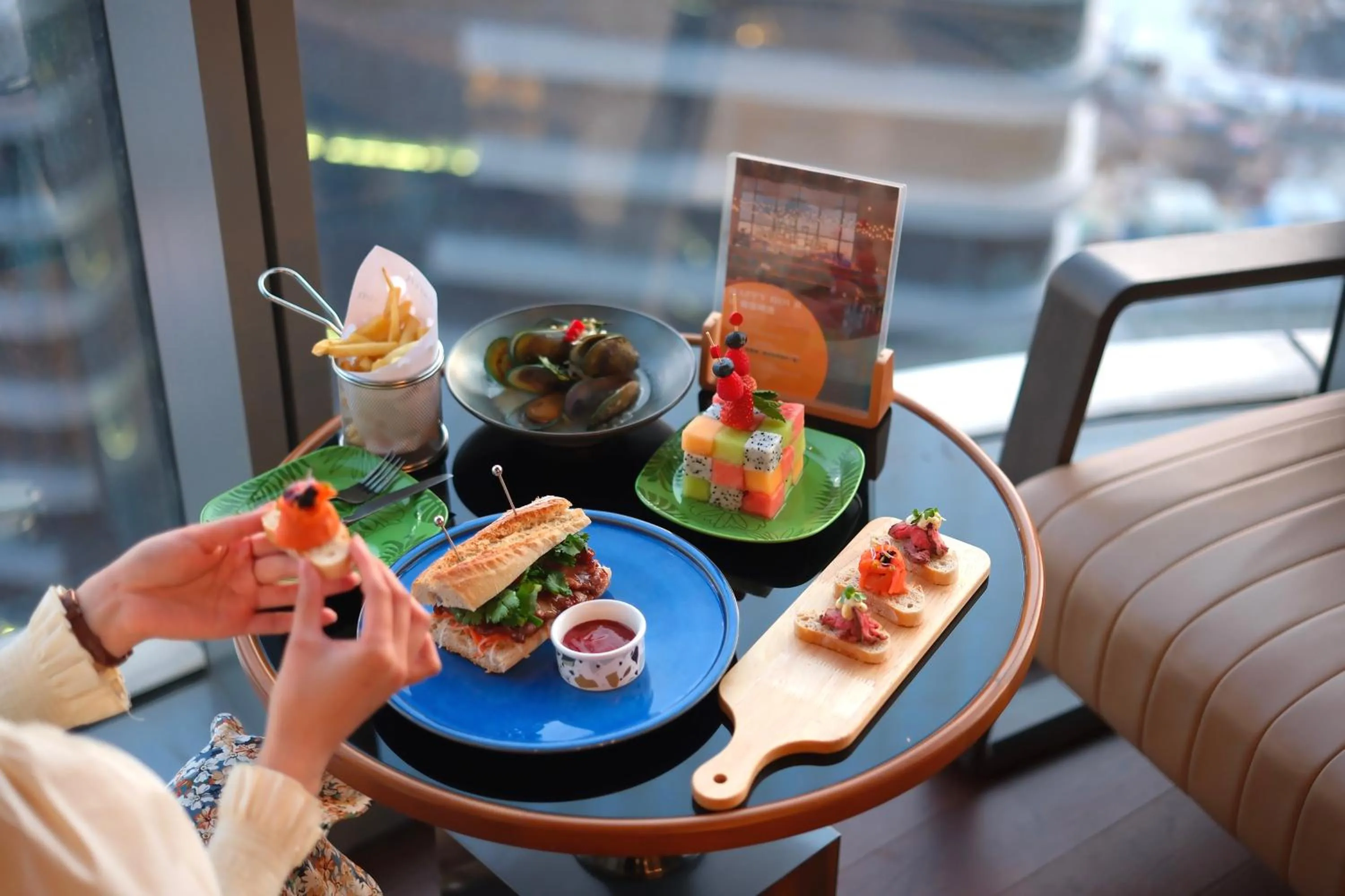 King Room with Lake View in M Social Hotel Suzhou