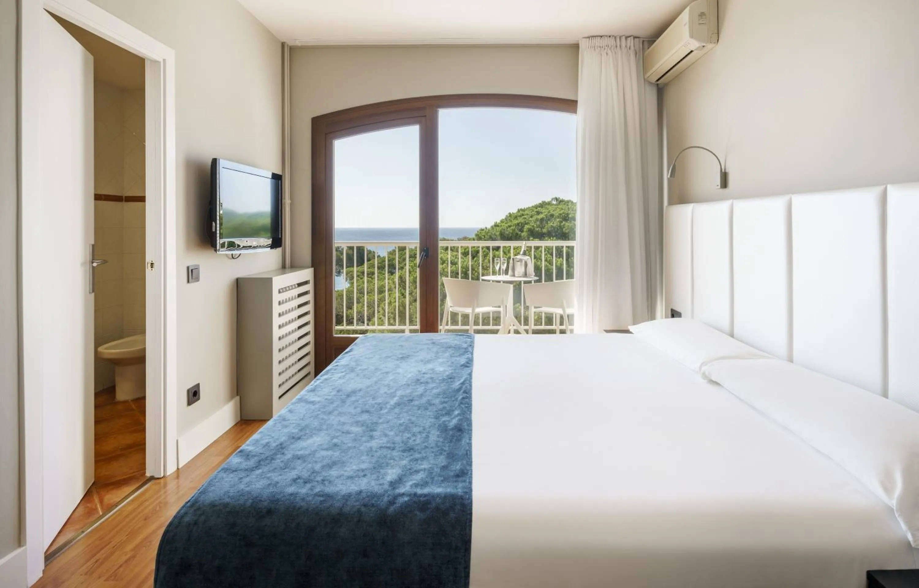 Double or Twin Room with Sea View - High Floor in Ilunion Caleta Park
