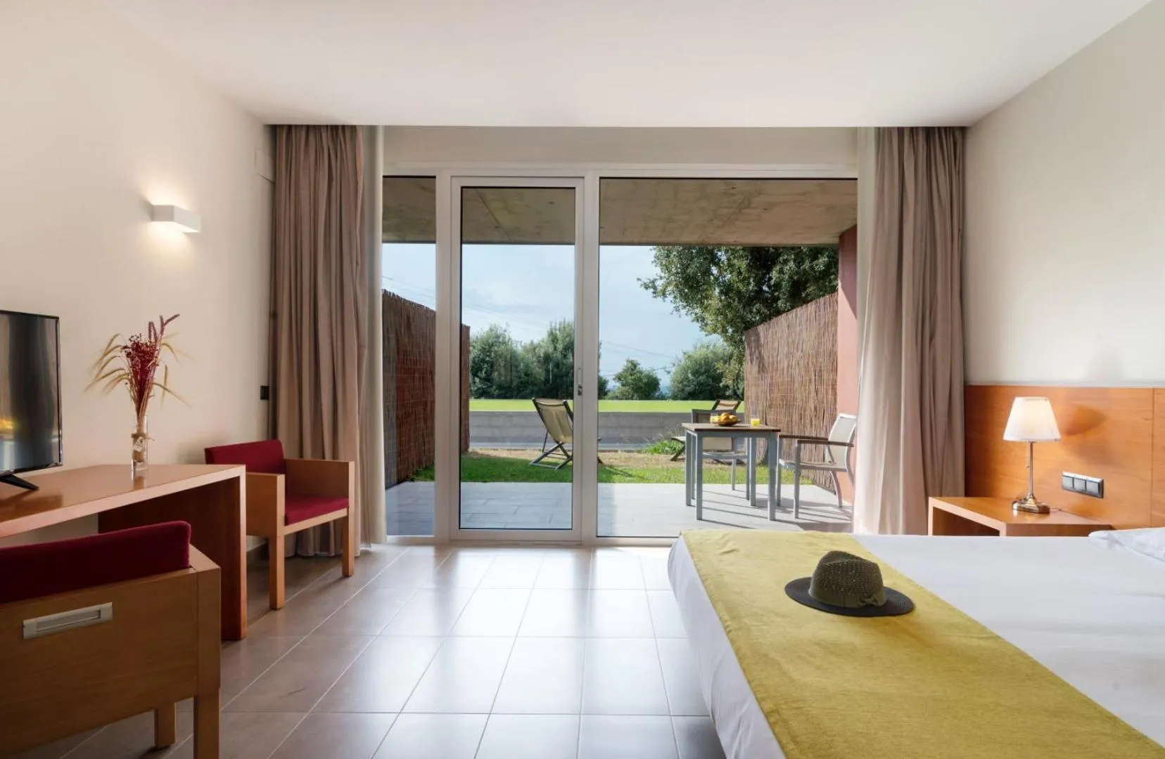 Double Room with Spa Bath in Mas Ses Vinyes - Adults Only